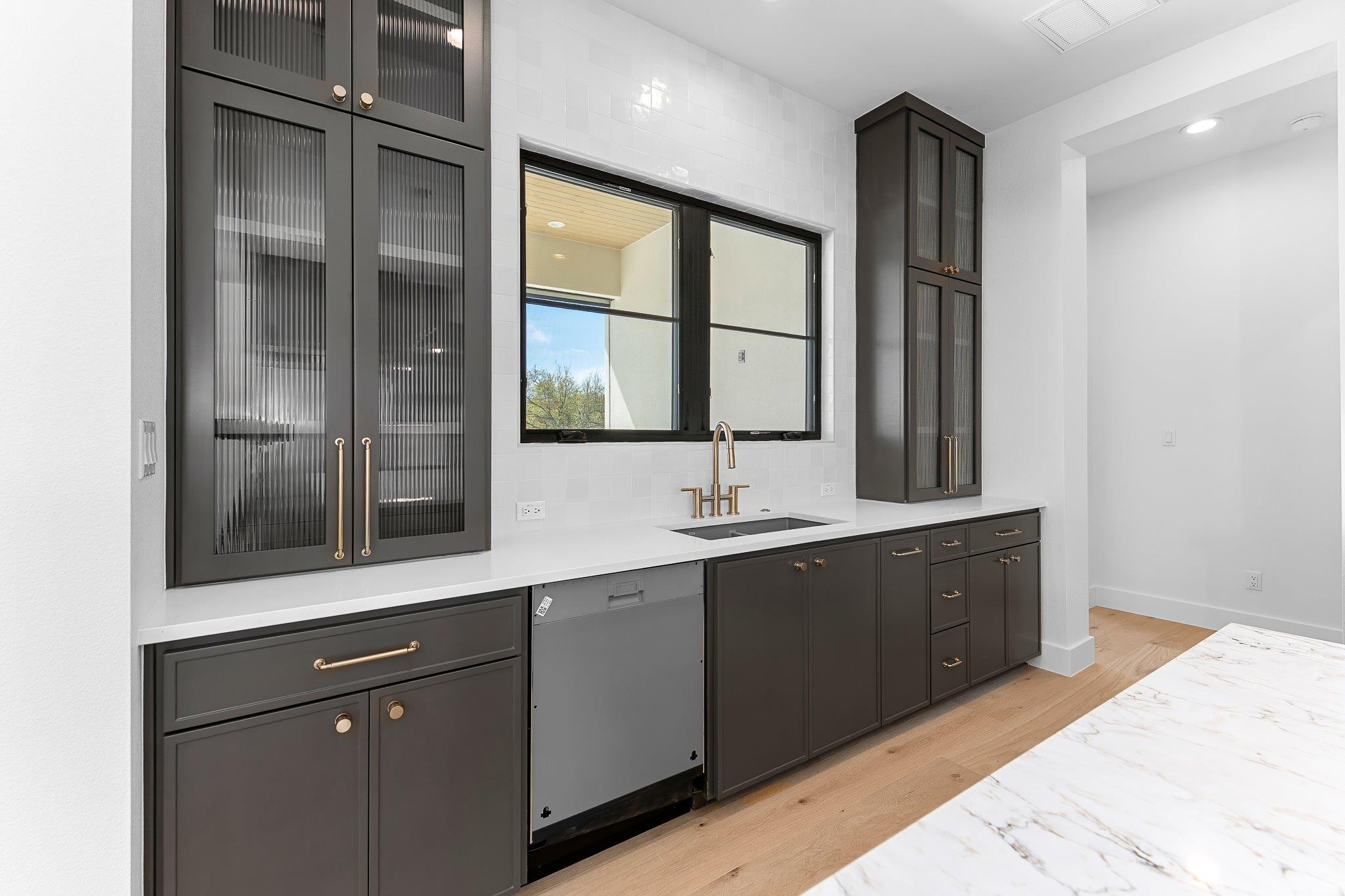 1006 Flint Ridge Trl, Georgetown, TX 78628