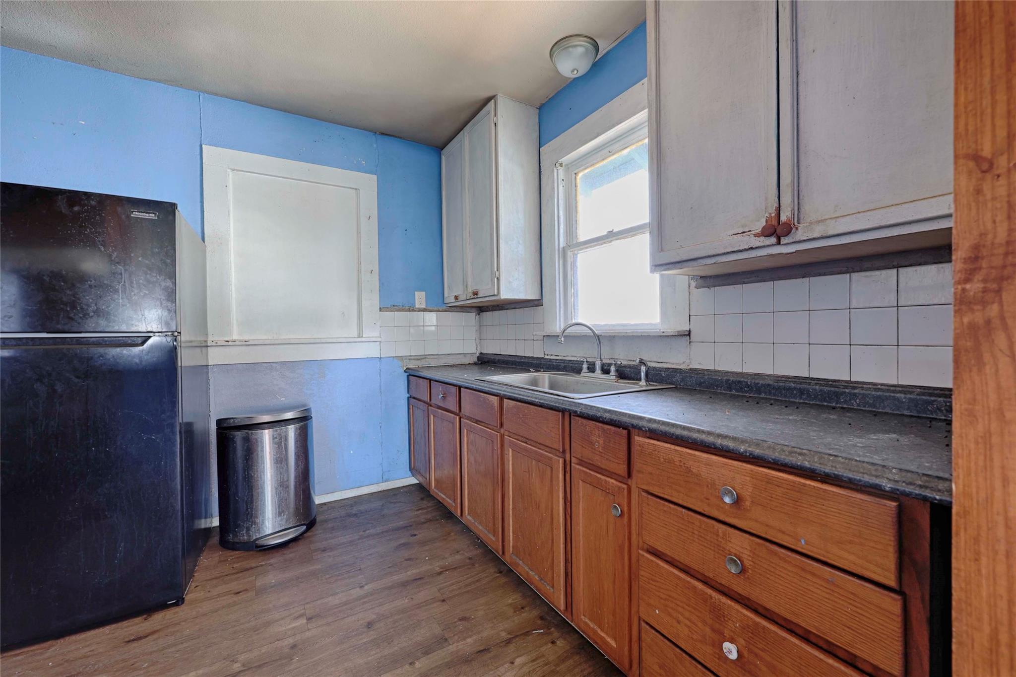 314 Baumgarten St, Schulenburg, TX 78956