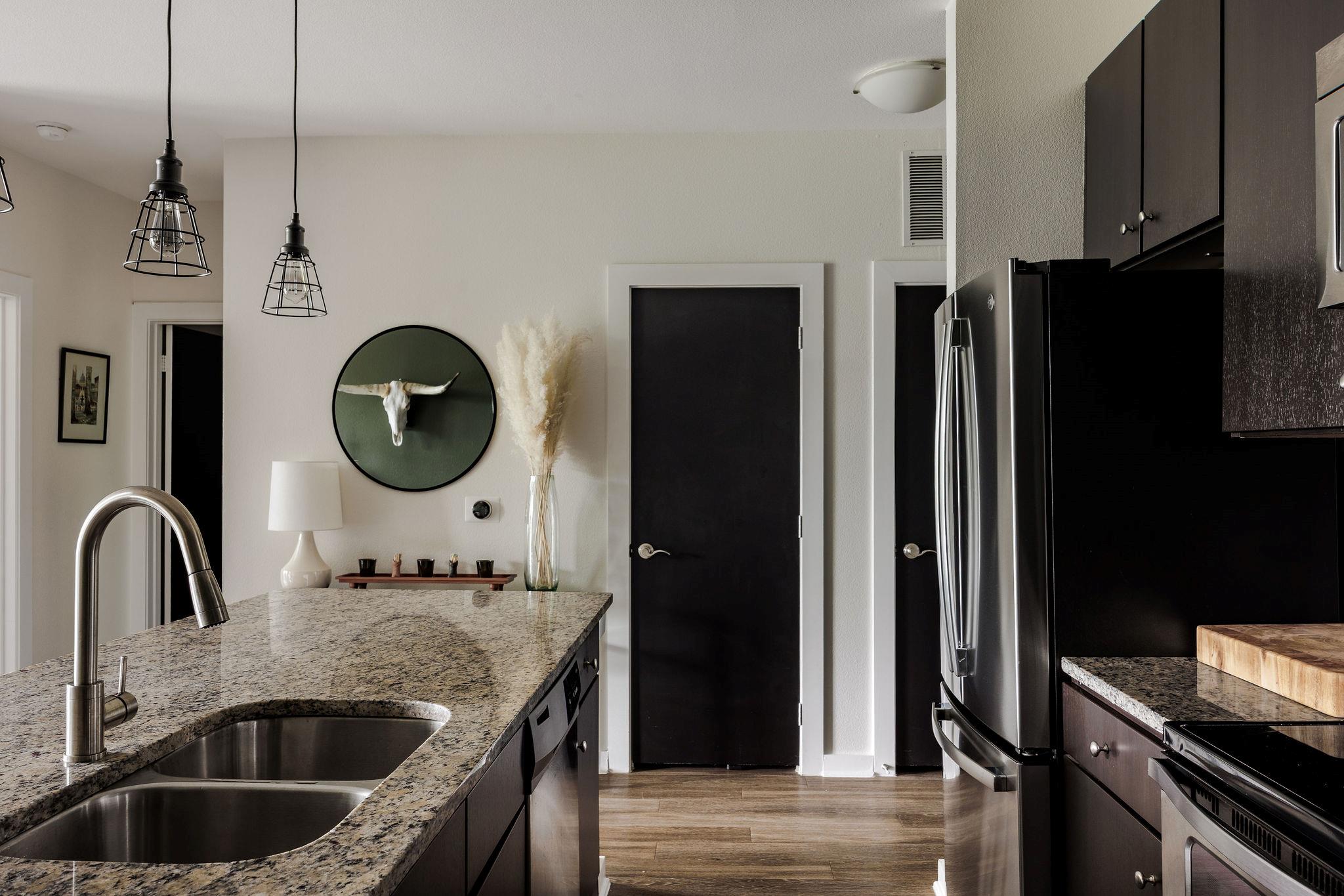 1900 Barton Springs Rd # 3028, Austin, TX 78704