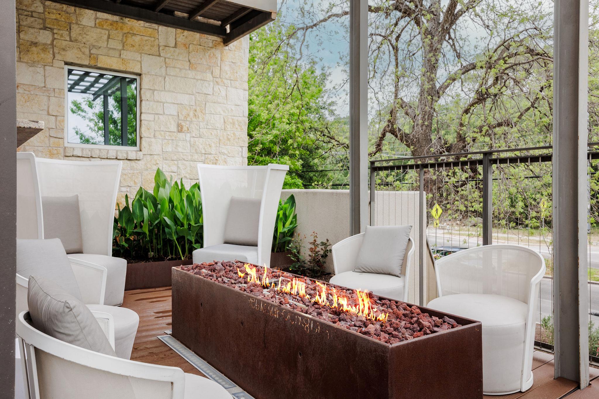 1900 Barton Springs Rd # 3028, Austin, TX 78704