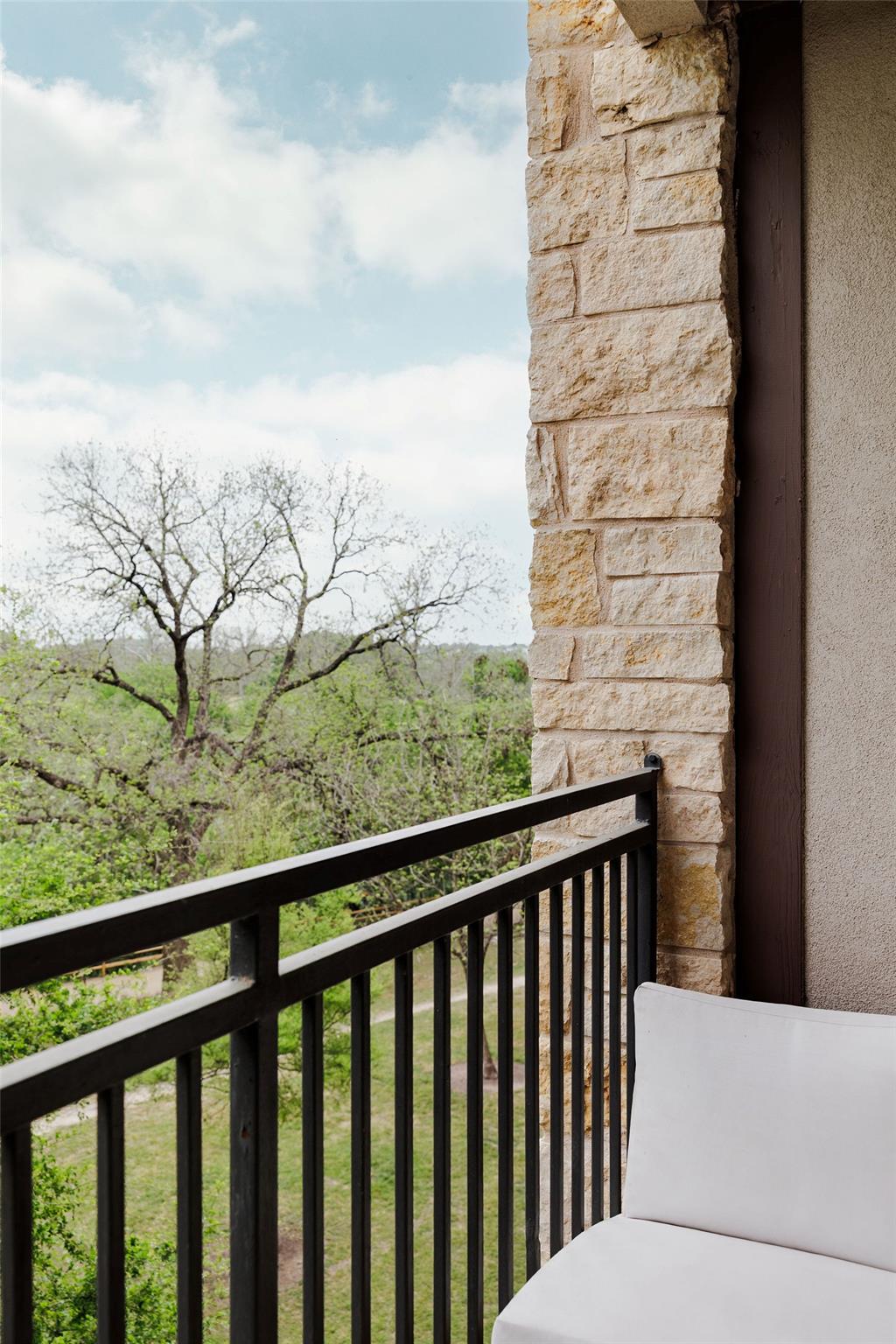 1900 Barton Springs Rd # 3028, Austin, TX 78704