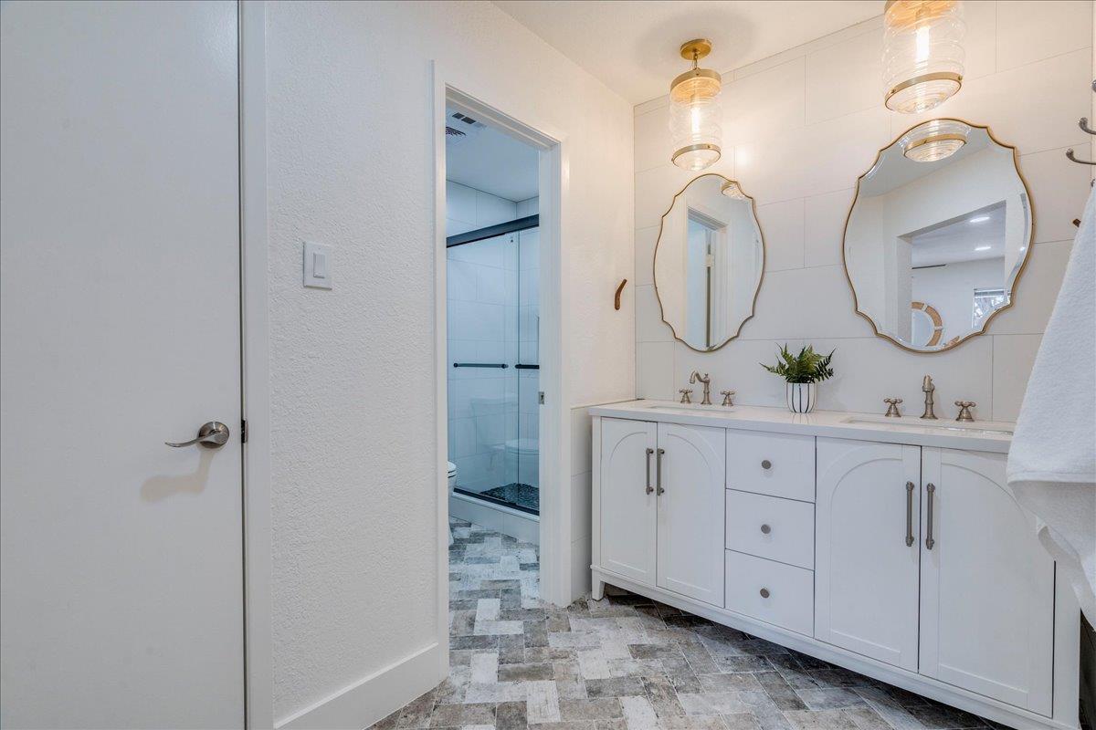 13000 Meadowheath Cv, Austin, TX 78729