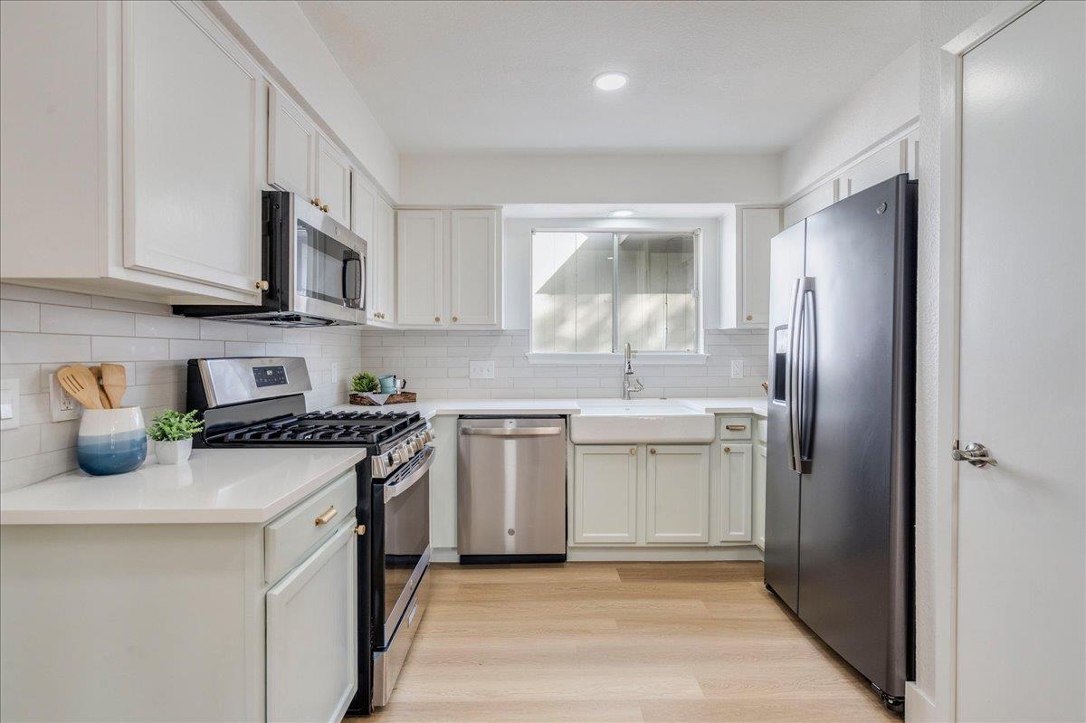 13000 Meadowheath Cv, Austin, TX 78729