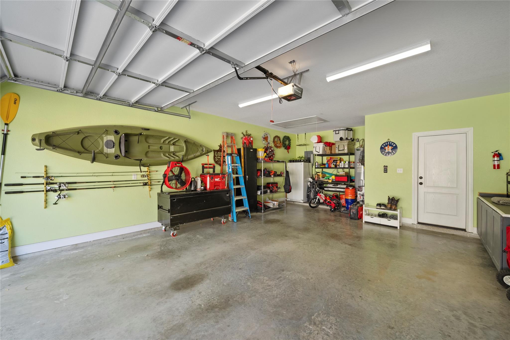 1773 Desiree St, Canyon Lake, TX 78133