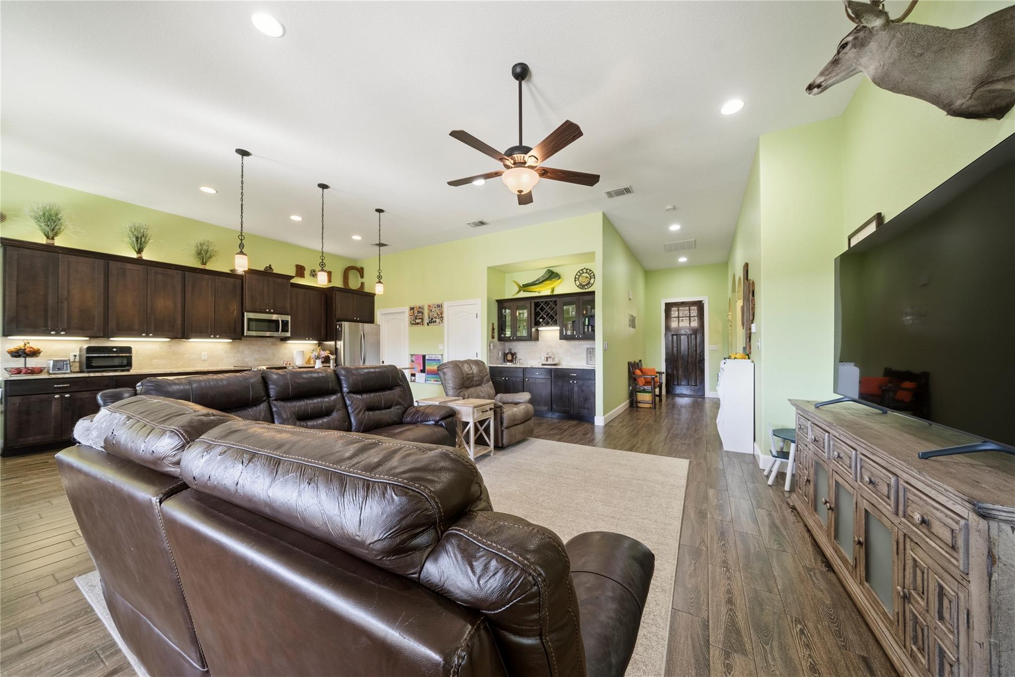 1773 Desiree St, Canyon Lake, TX 78133