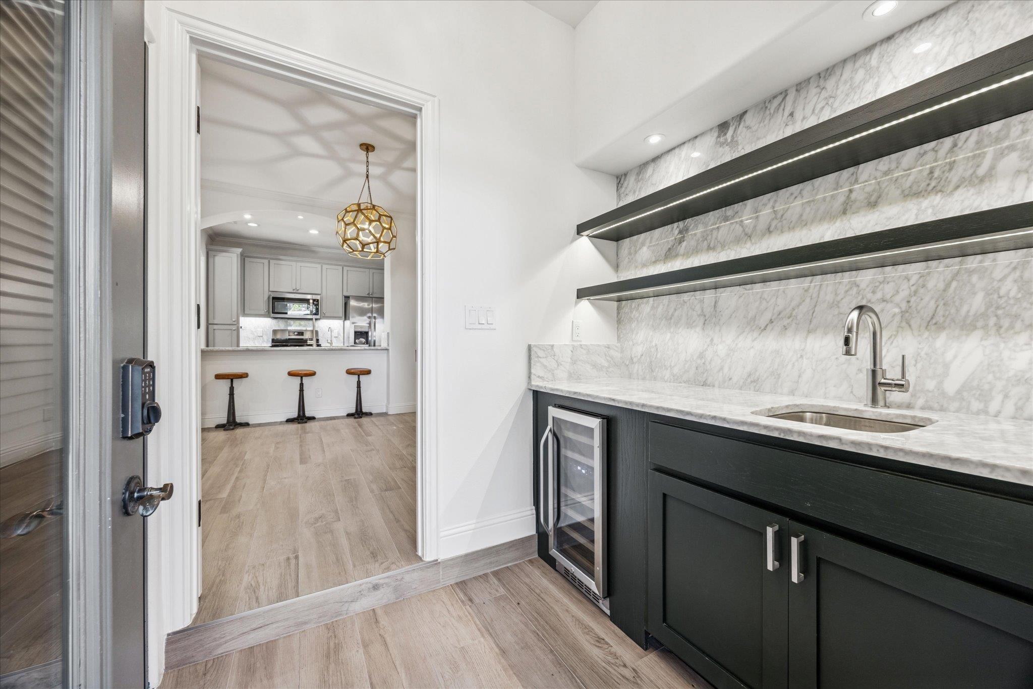 3303 Pecos St # B, Austin, TX 78703