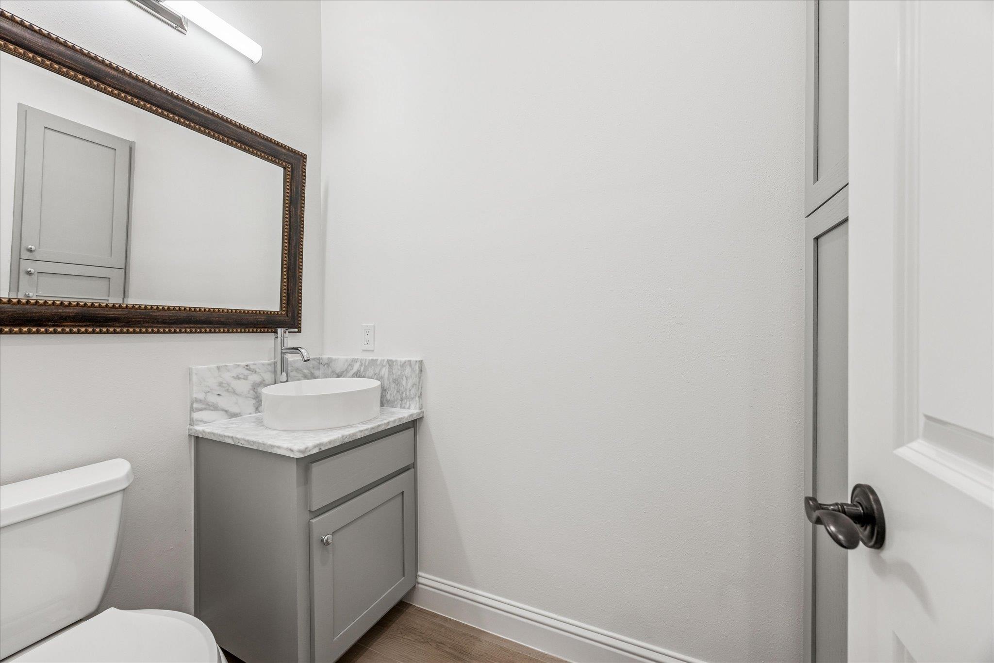 3303 Pecos St # B, Austin, TX 78703