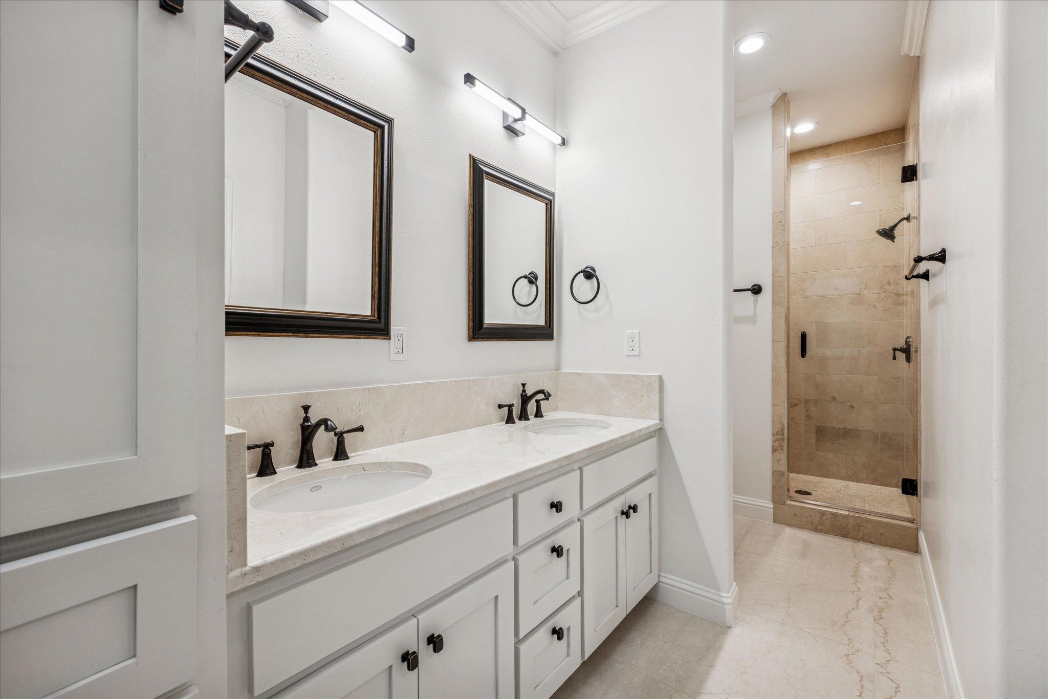 3303 Pecos St # B, Austin, TX 78703