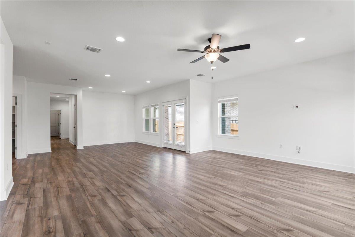 7912 Ella Lee Ln, Austin, TX 78744