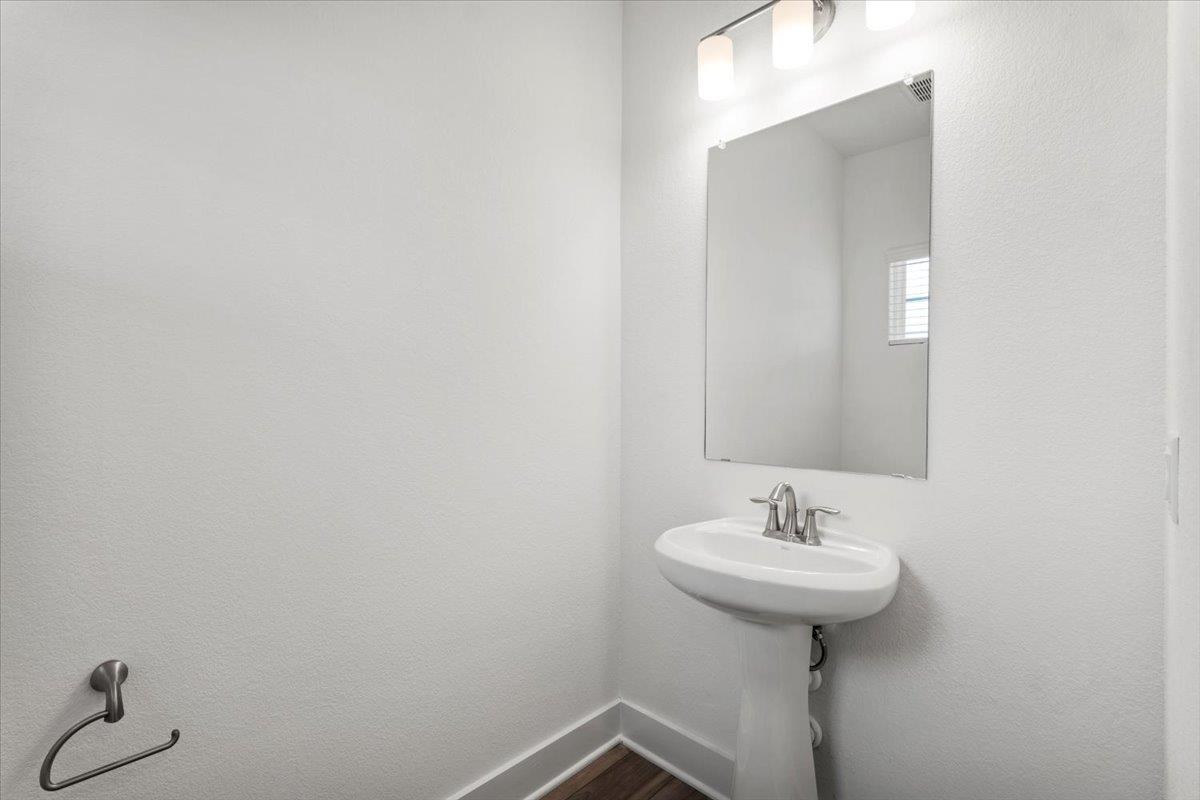 7912 Ella Lee Ln, Austin, TX 78744