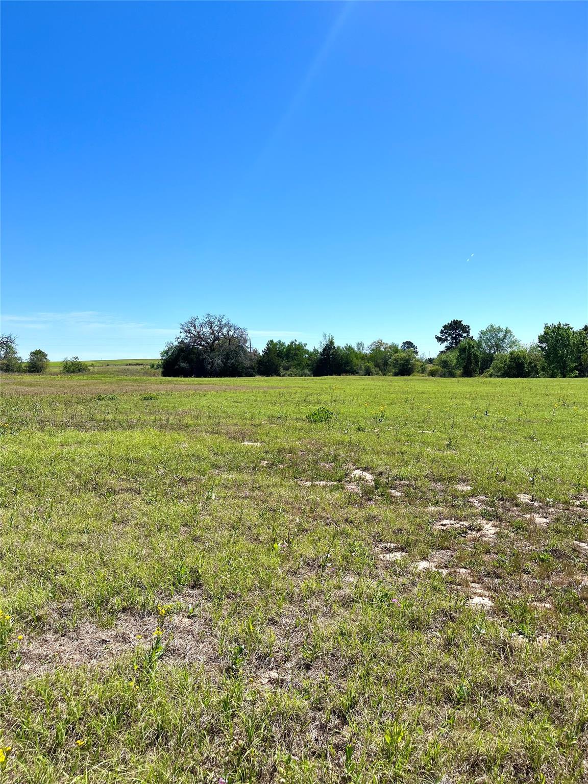 2654 County Road 329, Lincoln, TX 78948