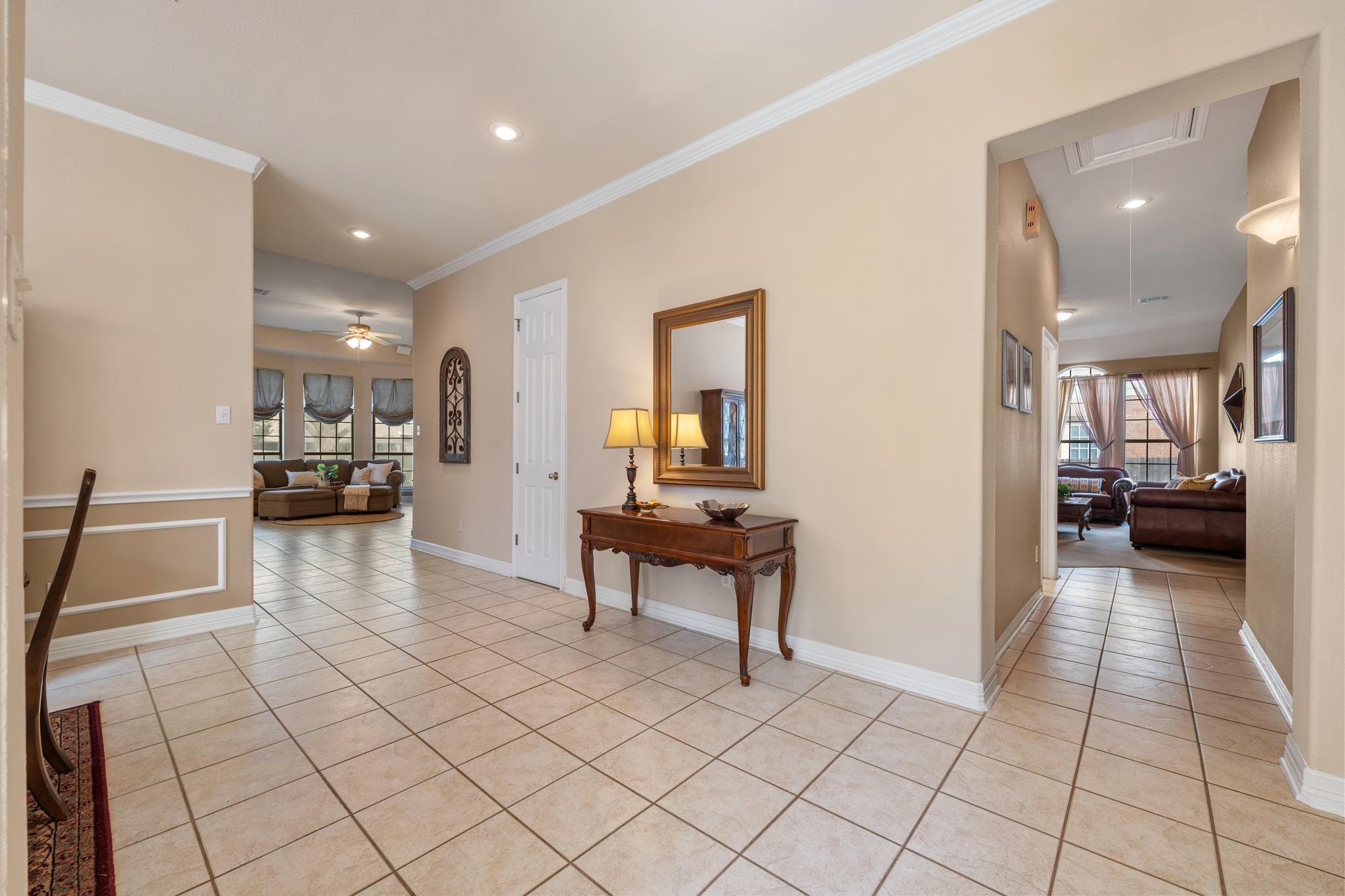 15016 Thatcher Dr, Austin, TX 78717