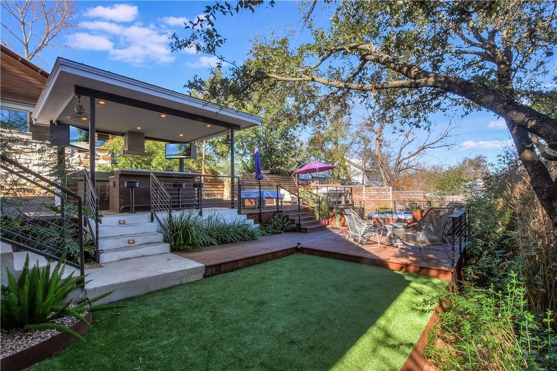 1802 W 10th St, Austin, TX 78703