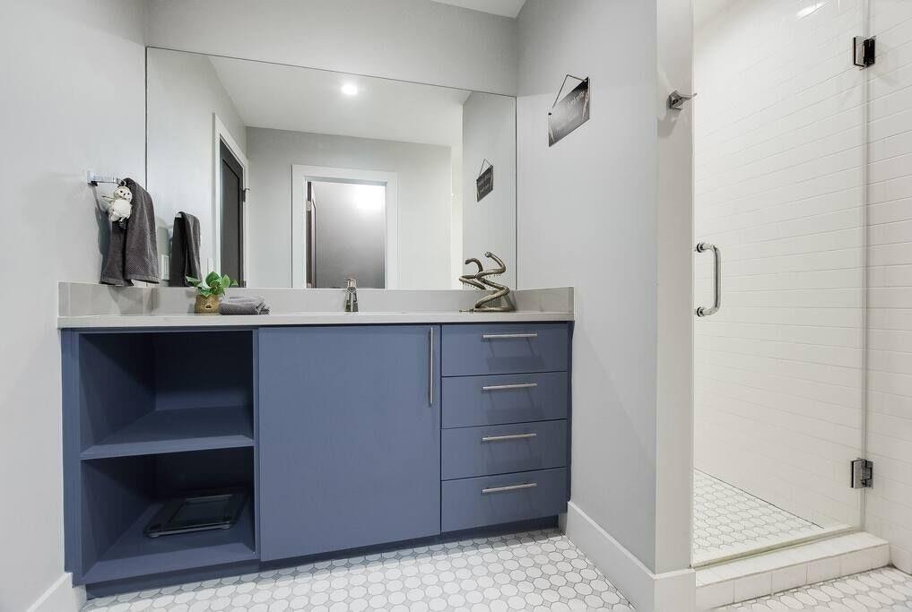 1802 W 10th St, Austin, TX 78703