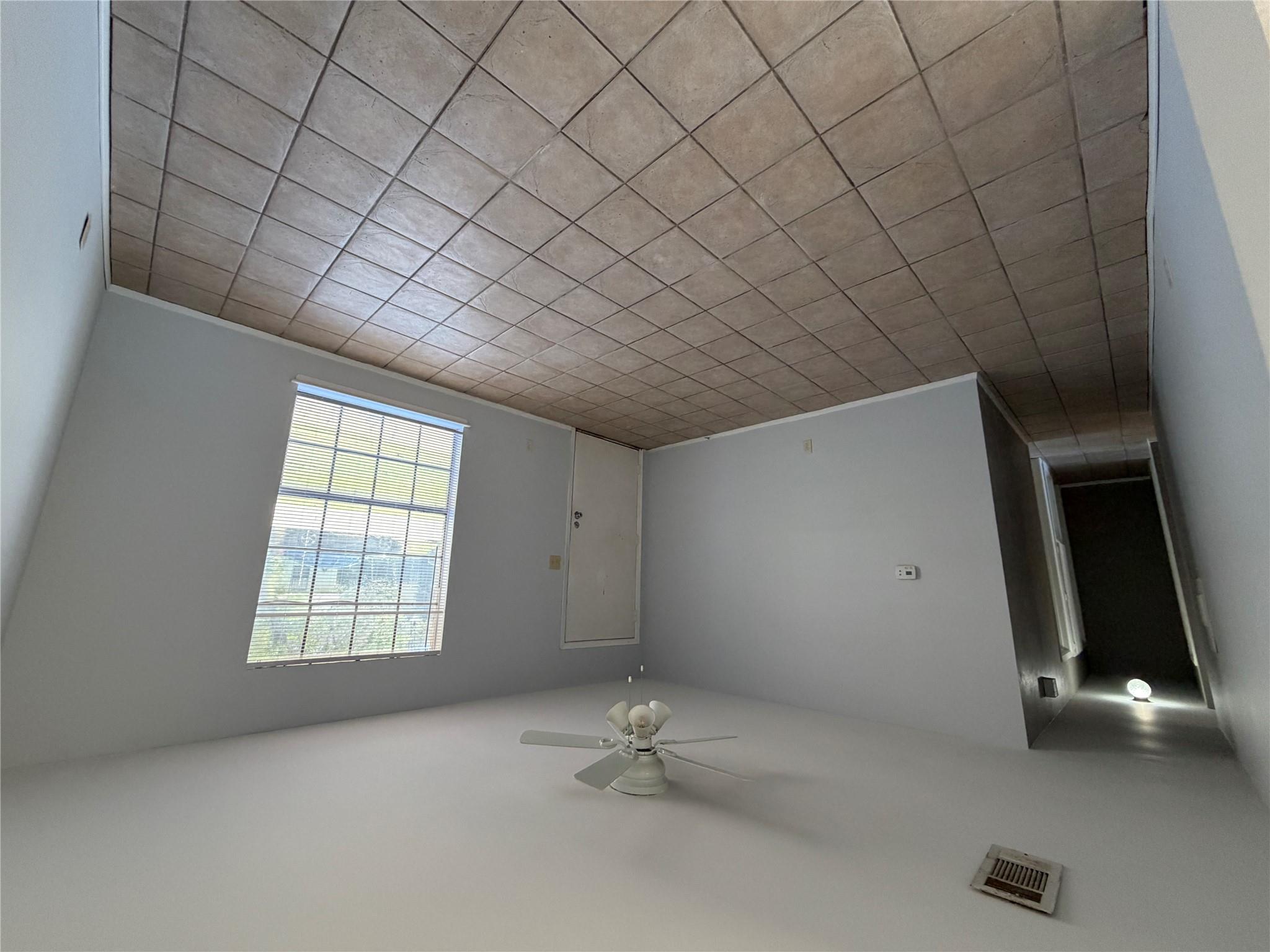 2002 Covered Wagon Pass, Austin, TX 78744