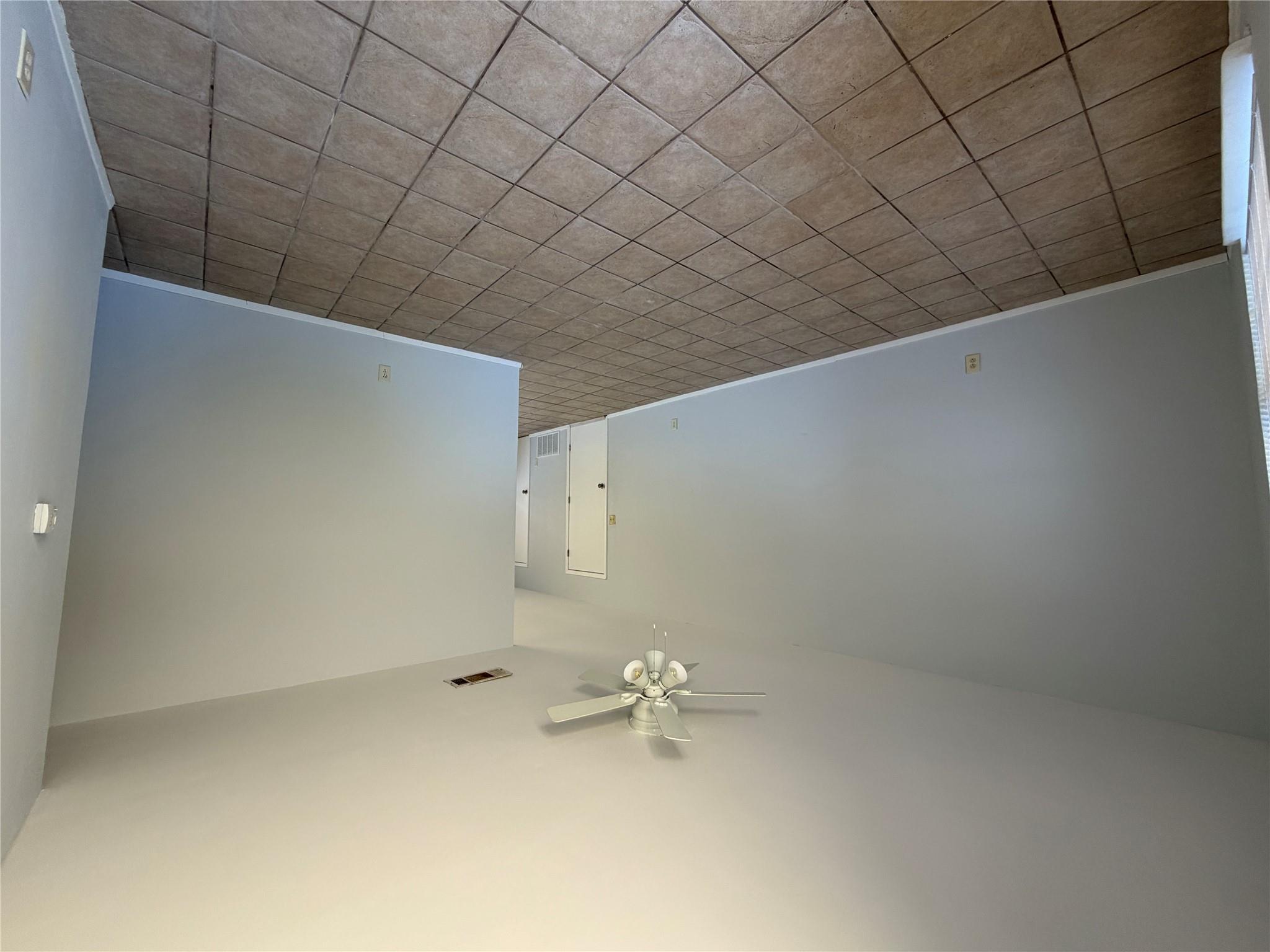 2002 Covered Wagon Pass, Austin, TX 78744