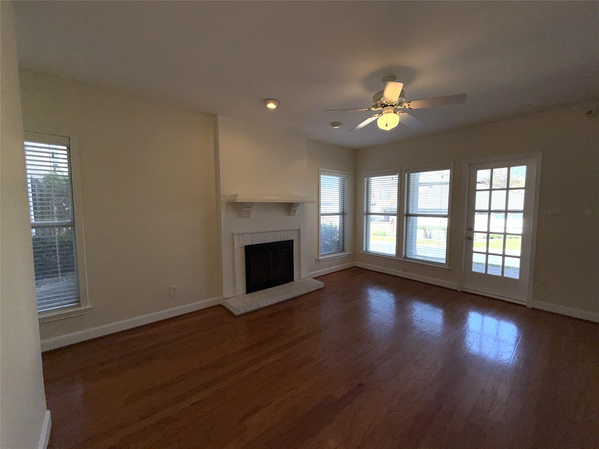 5 TOURNAMENT WAY Dr # 7, The Hills, TX 78738