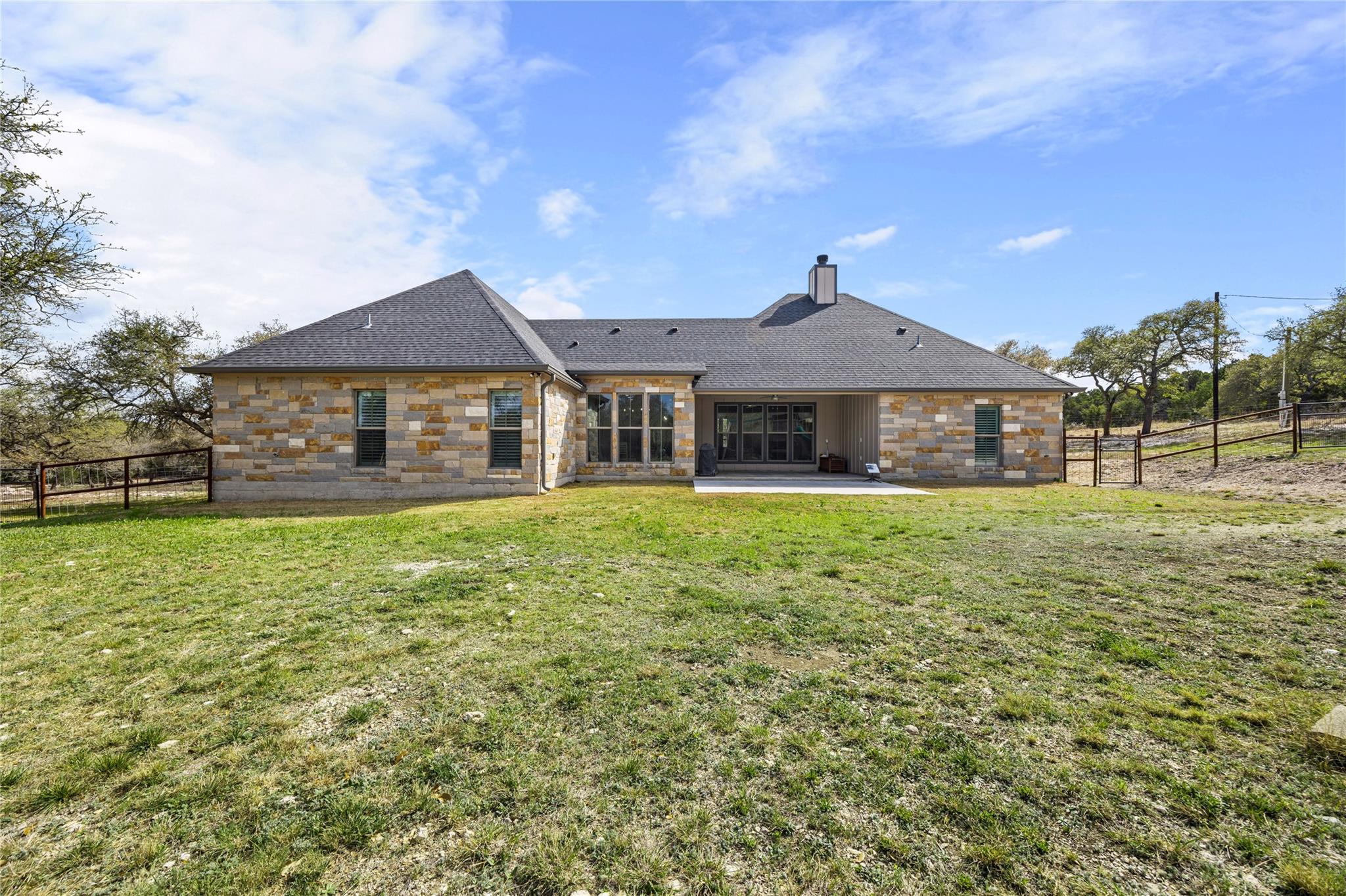 1602 County Road 250, Burnet, TX 78611