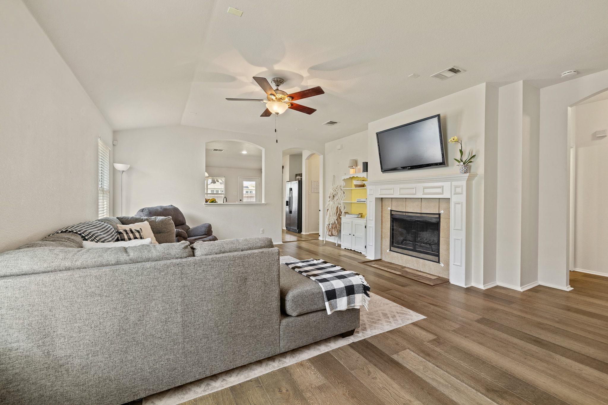 718 Sugar Brook Dr, Temple, TX 76502