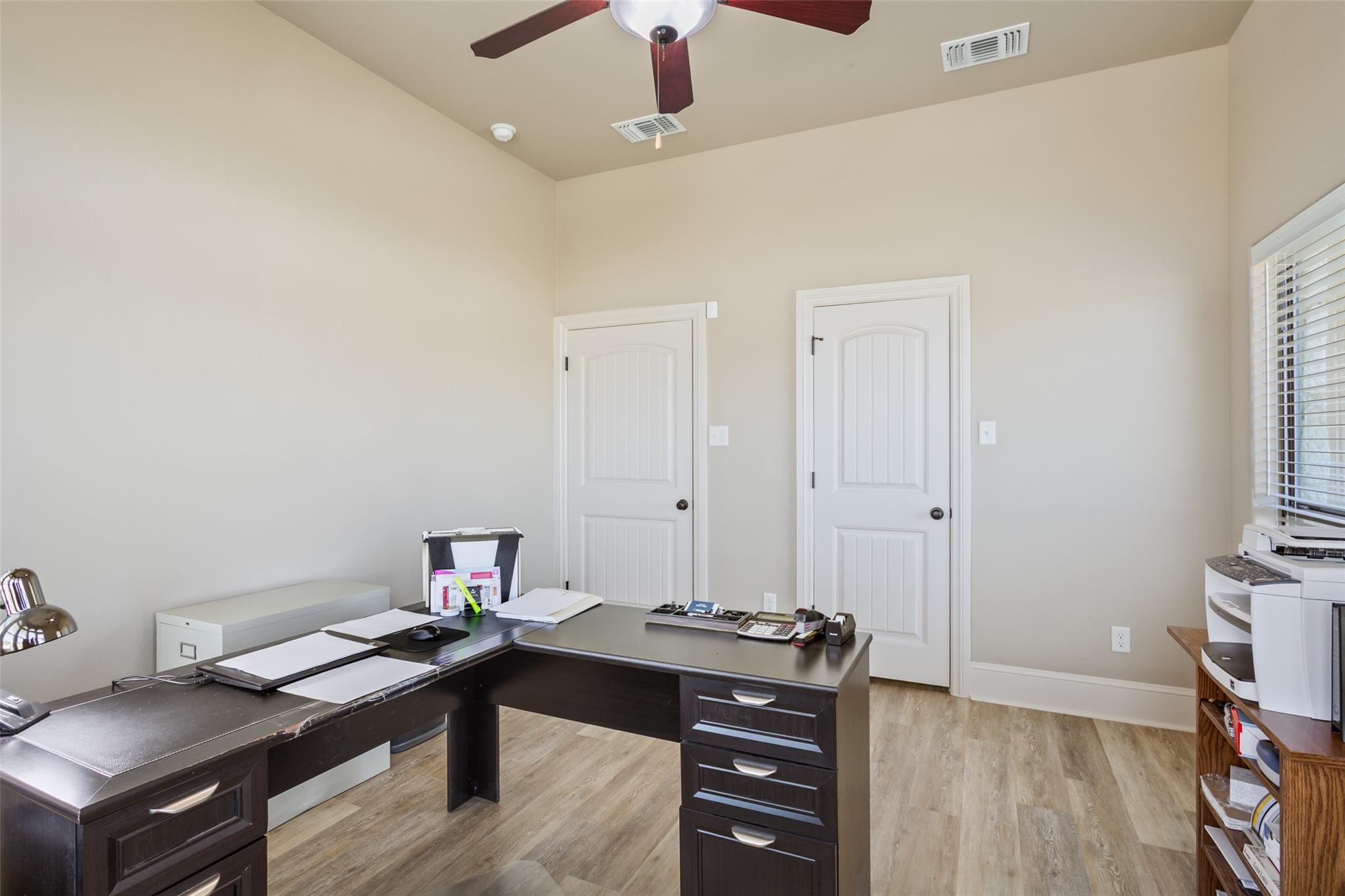 1007 Saddle Bluff Dr, Salado, TX 76571