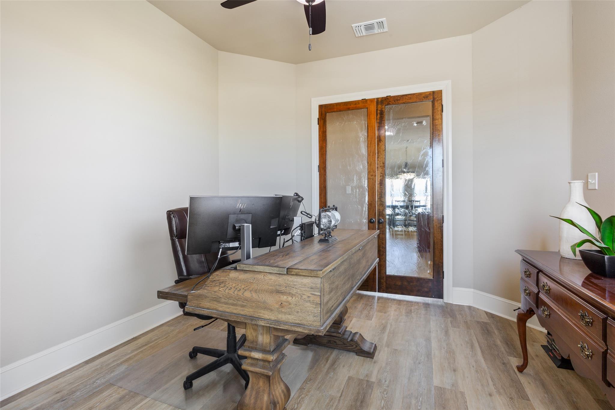 1007 Saddle Bluff Dr, Salado, TX 76571