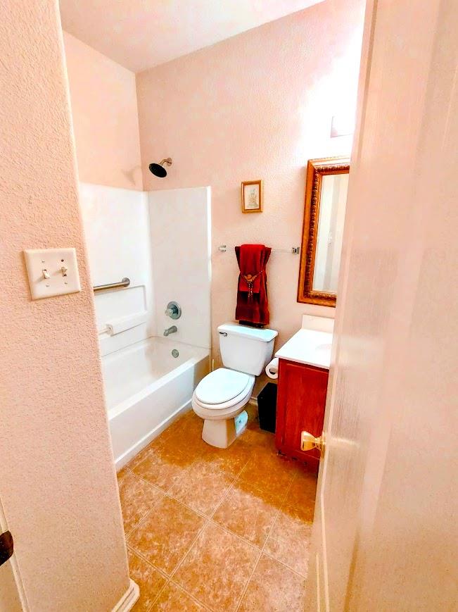 1844 Bayland St, Round Rock, TX 78664