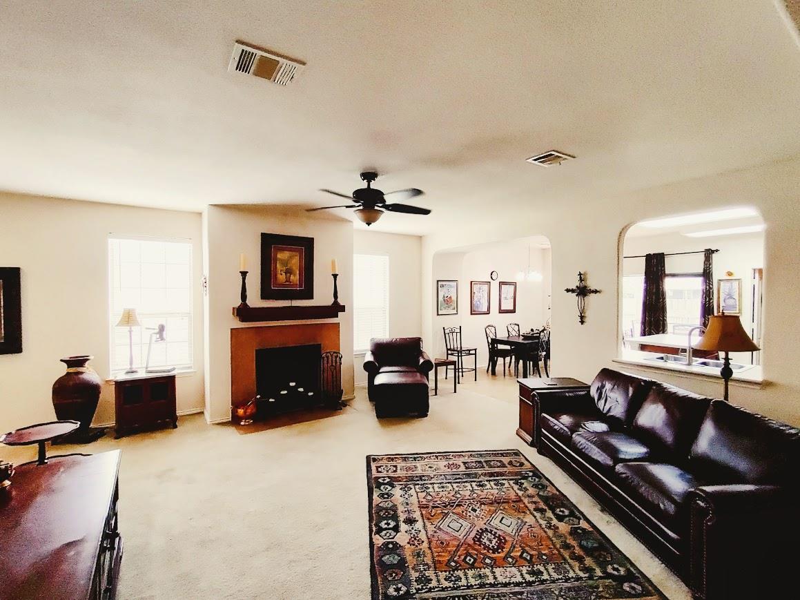 1844 Bayland St, Round Rock, TX 78664