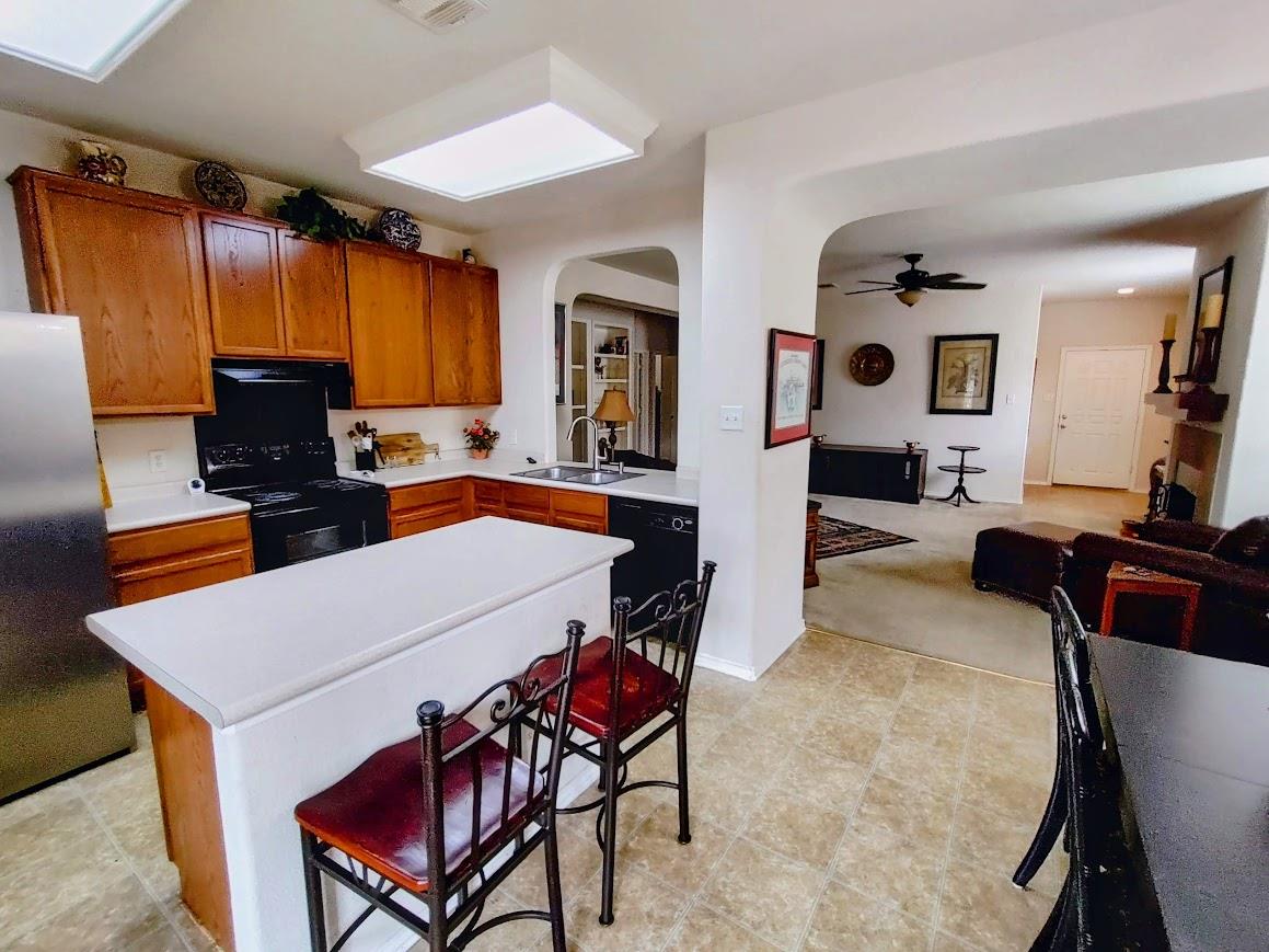 1844 Bayland St, Round Rock, TX 78664