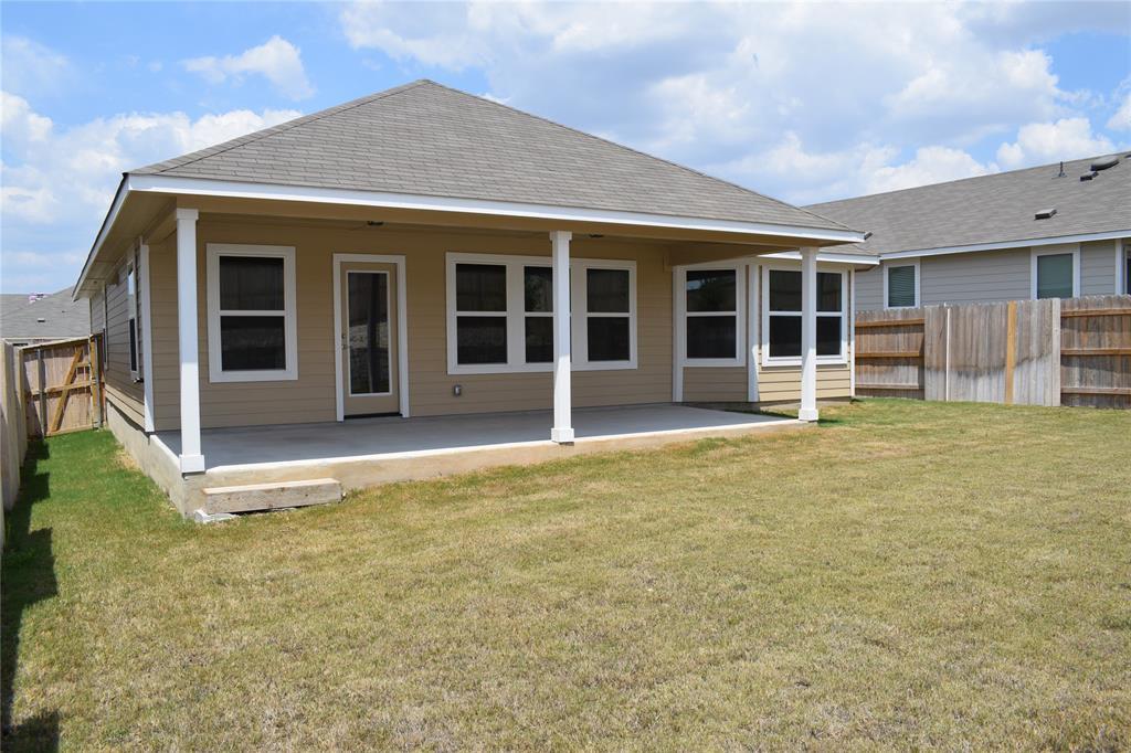 208 Shugart St, San Marcos, TX 78666