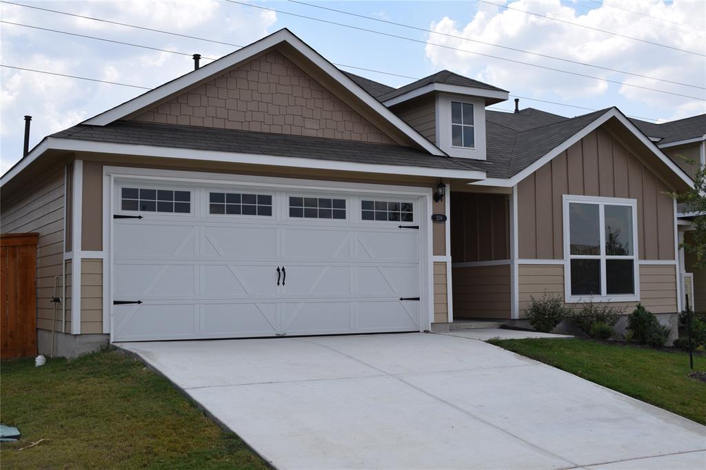 208 Shugart St, San Marcos, TX 78666