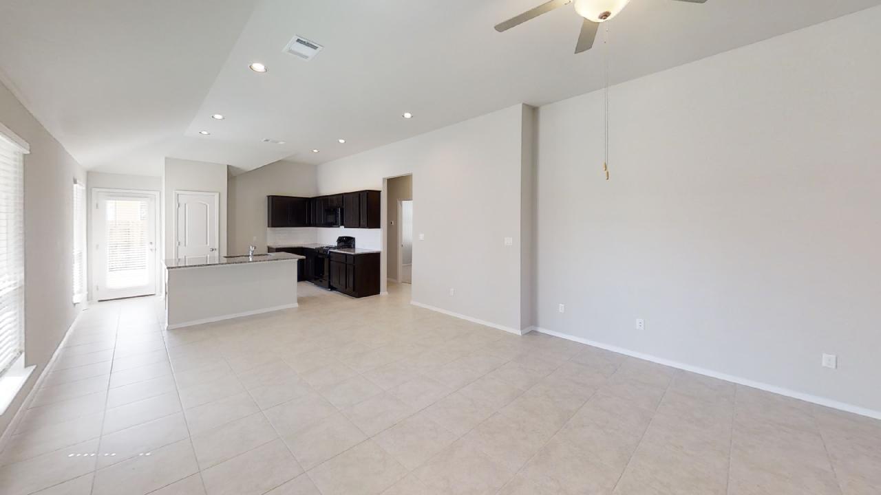 185 Heather Glen Way, Maxwell, TX 78656