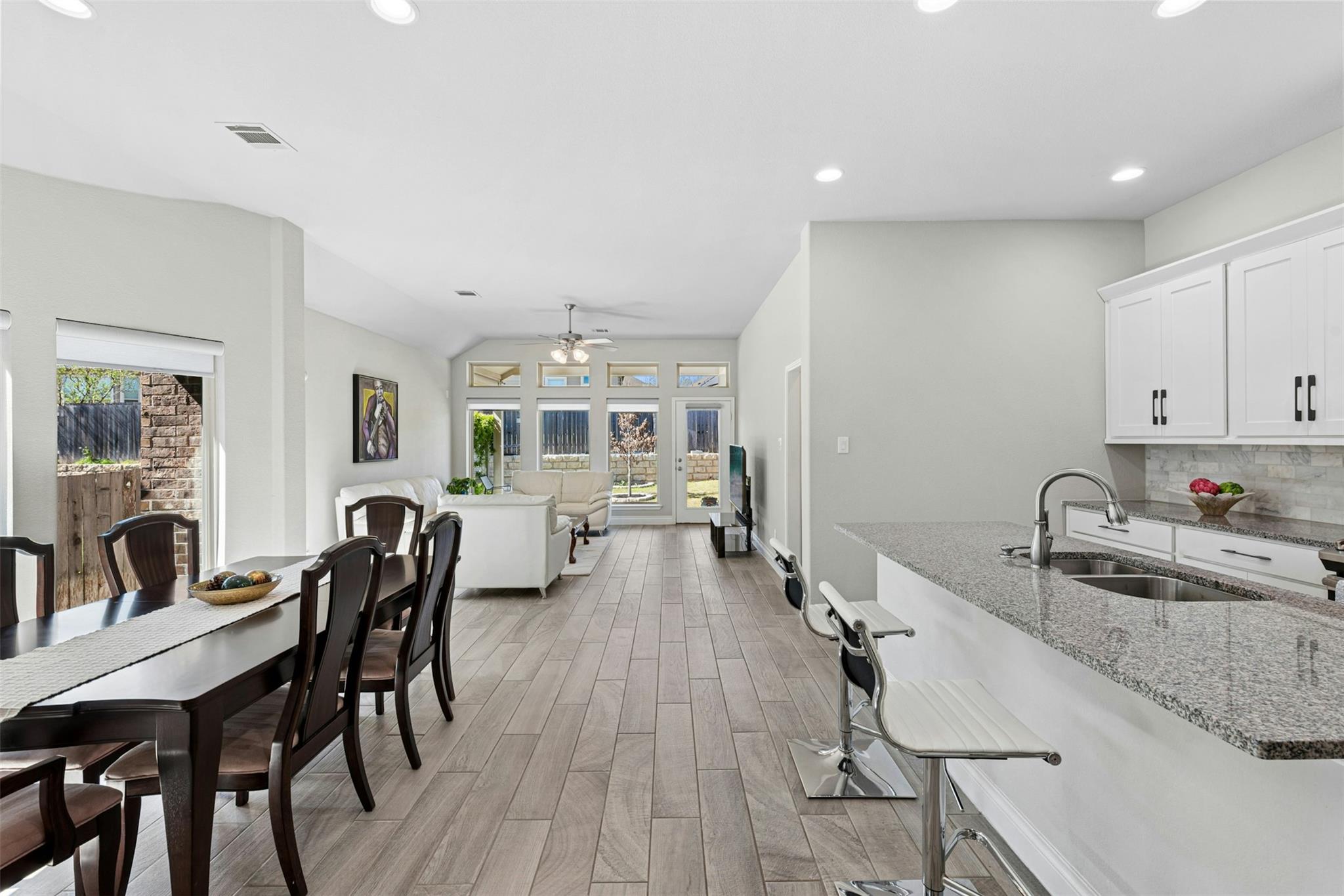 341 Crossvine Trl, Georgetown, TX 78626