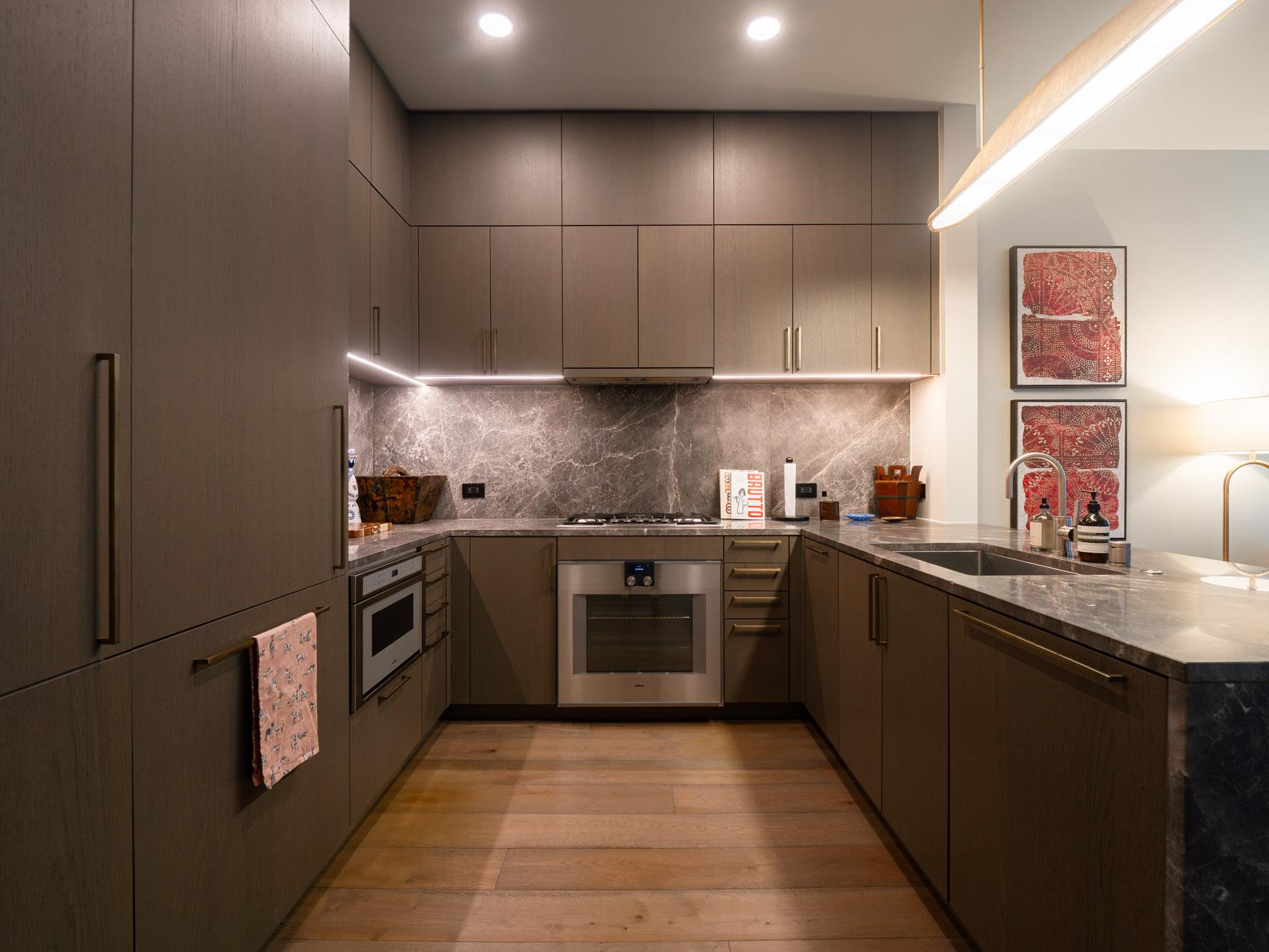 202 Nueces St # 1804, Austin, TX 78701