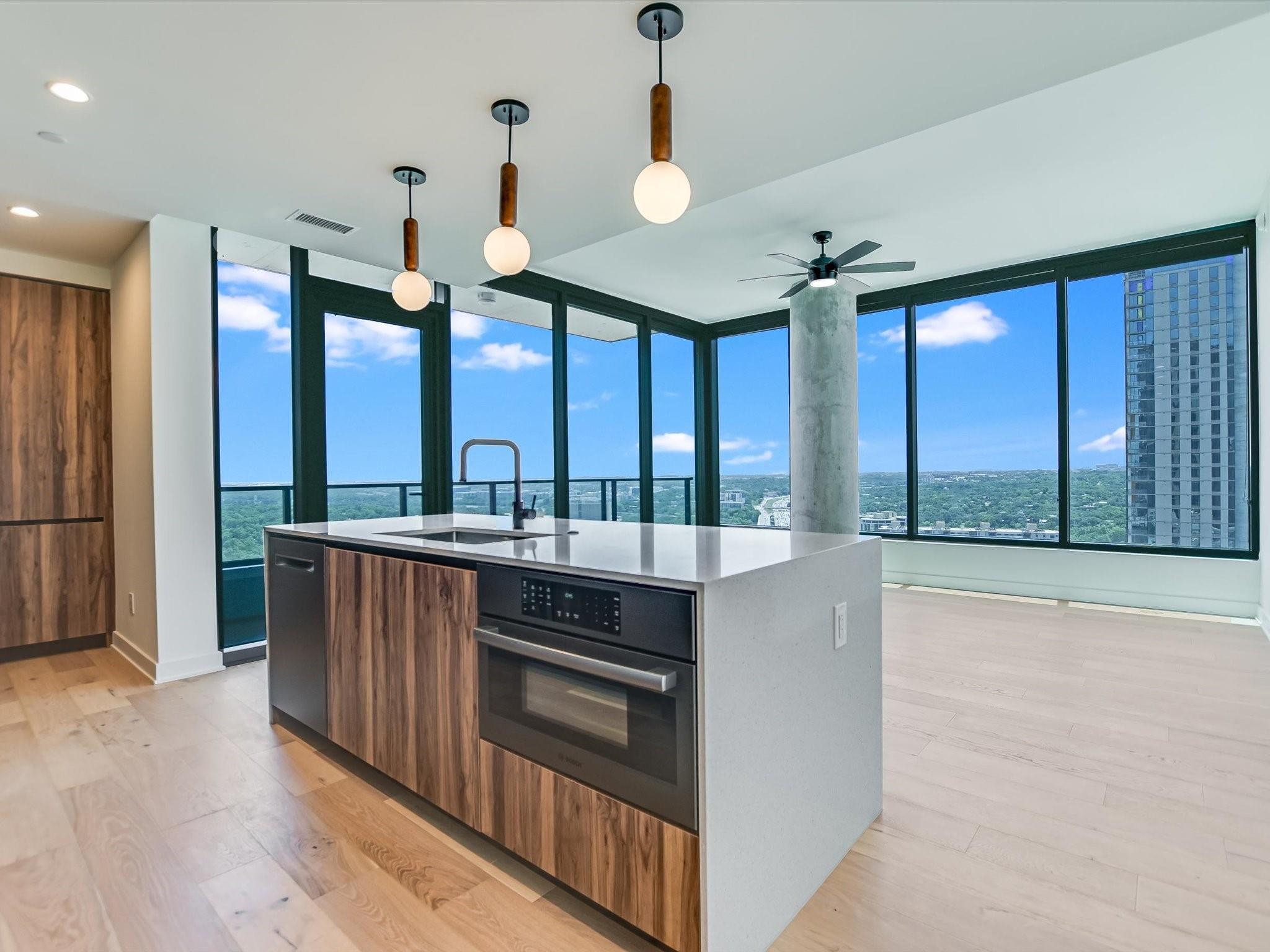 84 East Ave # 2506, Austin, TX 78701