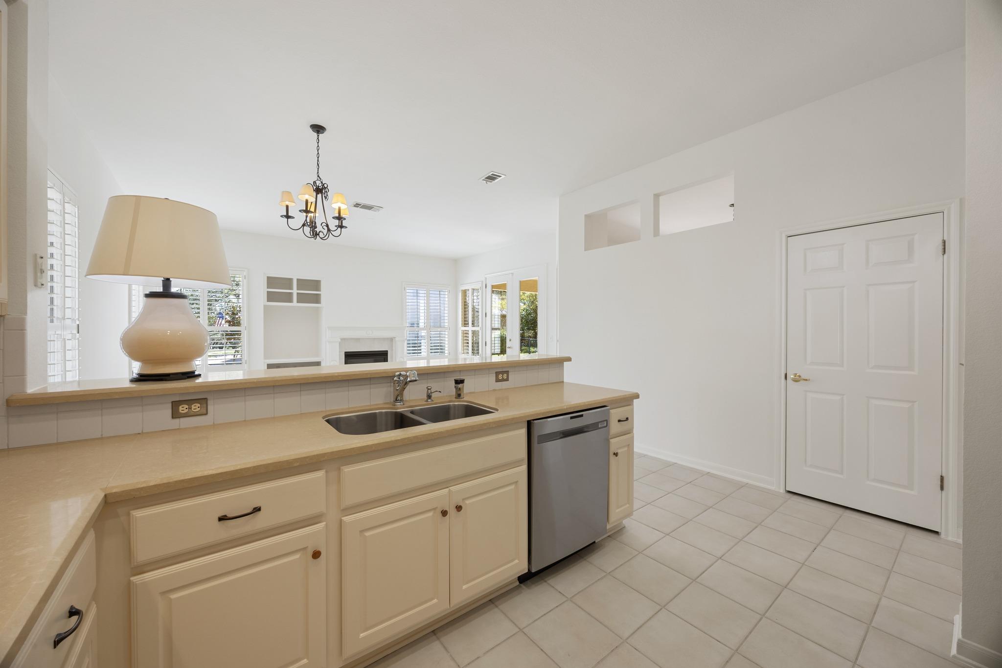 170 Dan Moody Trl, Georgetown, TX 78633