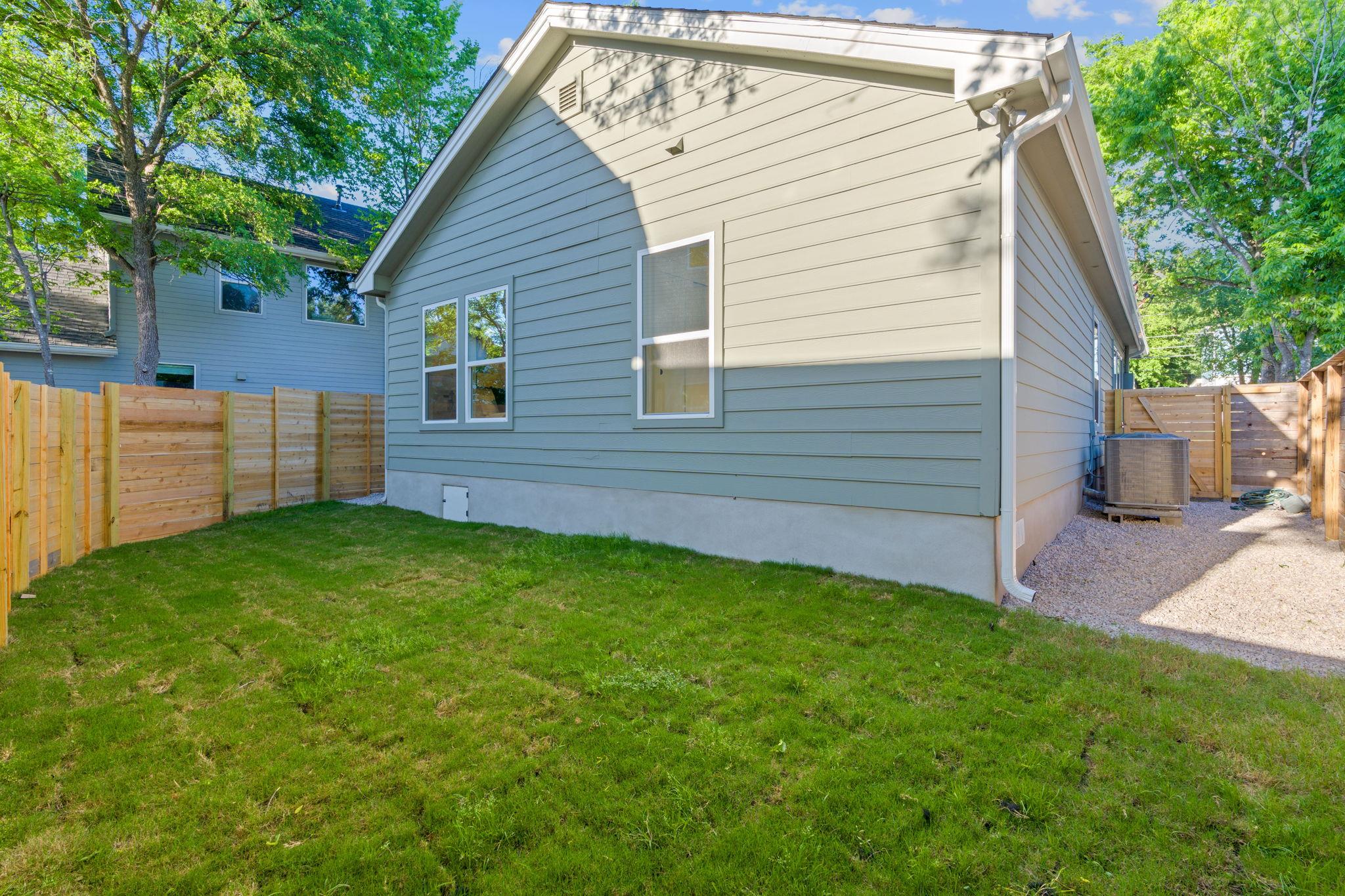 1222 Eleanor St # 1, Austin, TX 78721