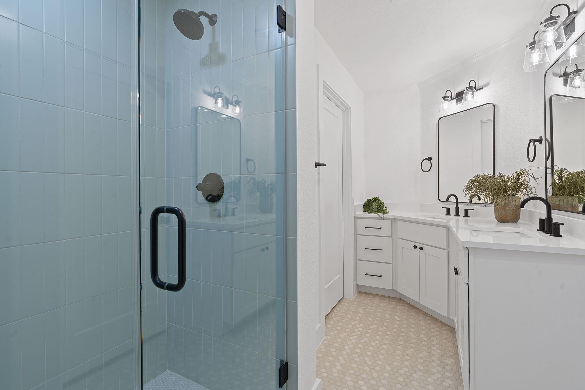 1222 Eleanor St # 1, Austin, TX 78721