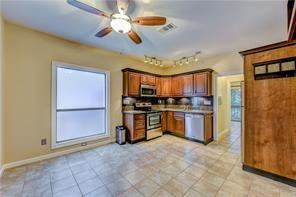 2210 Pearl St # 206, Austin, TX 78705