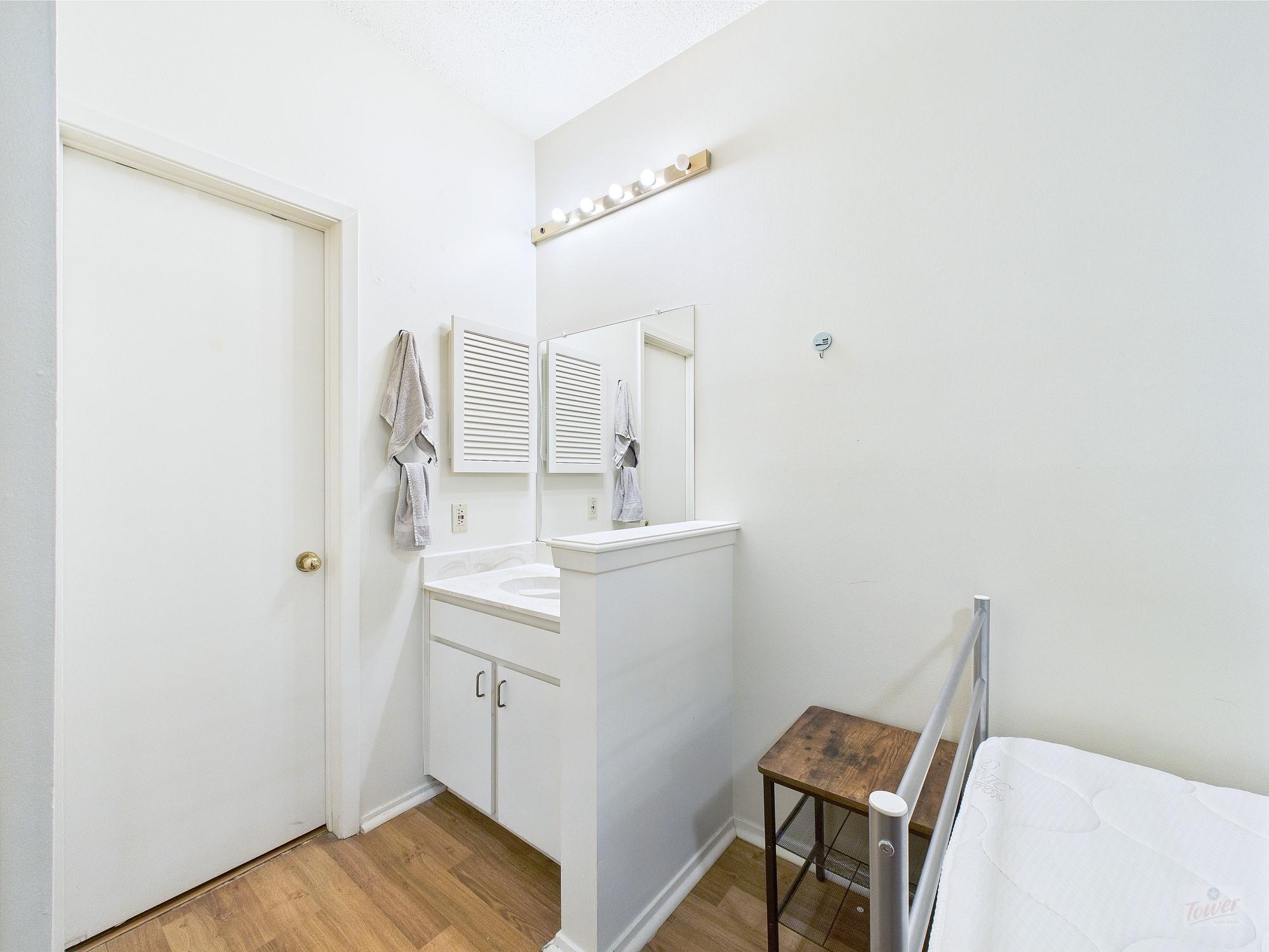 2905 Swisher St # 205, Austin, TX 78705