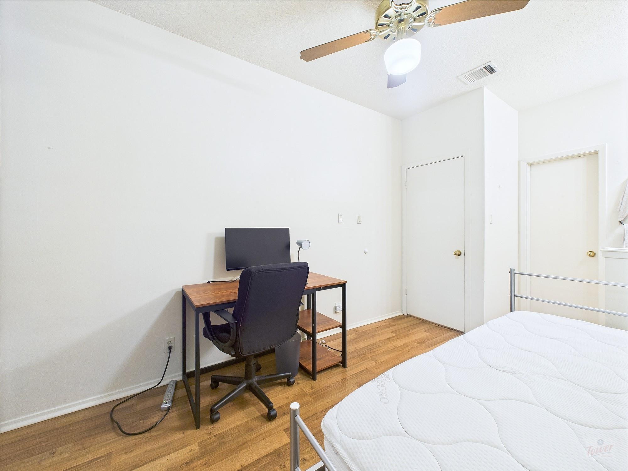 2905 Swisher St # 205, Austin, TX 78705