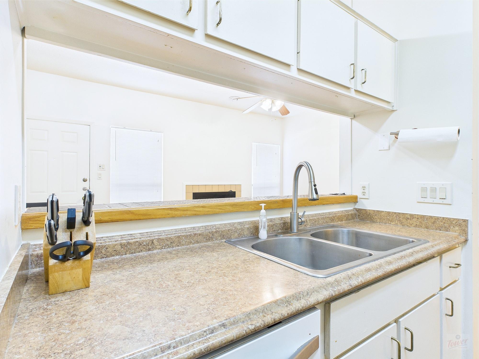 2905 Swisher St # 205, Austin, TX 78705