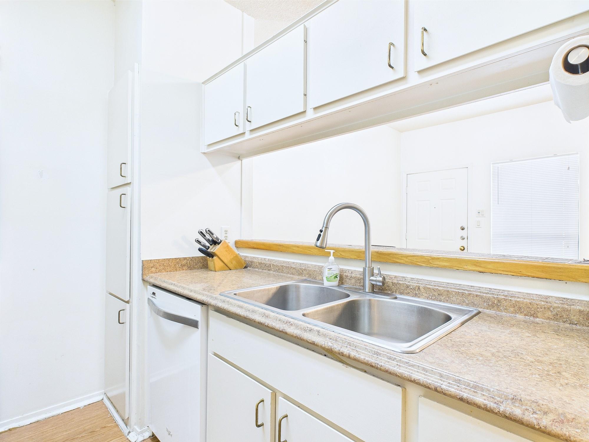 2905 Swisher St # 205, Austin, TX 78705