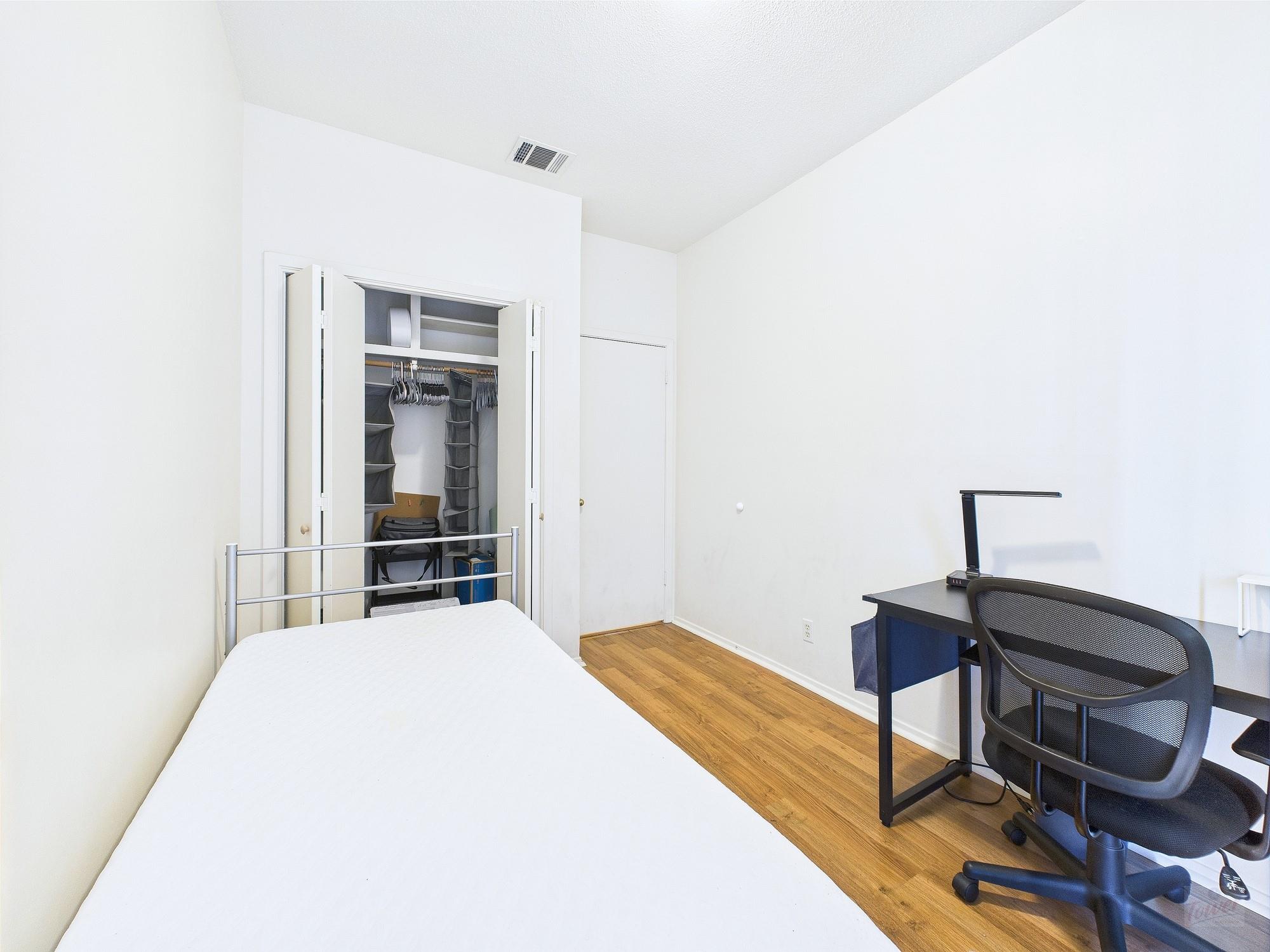 2905 Swisher St # 205, Austin, TX 78705