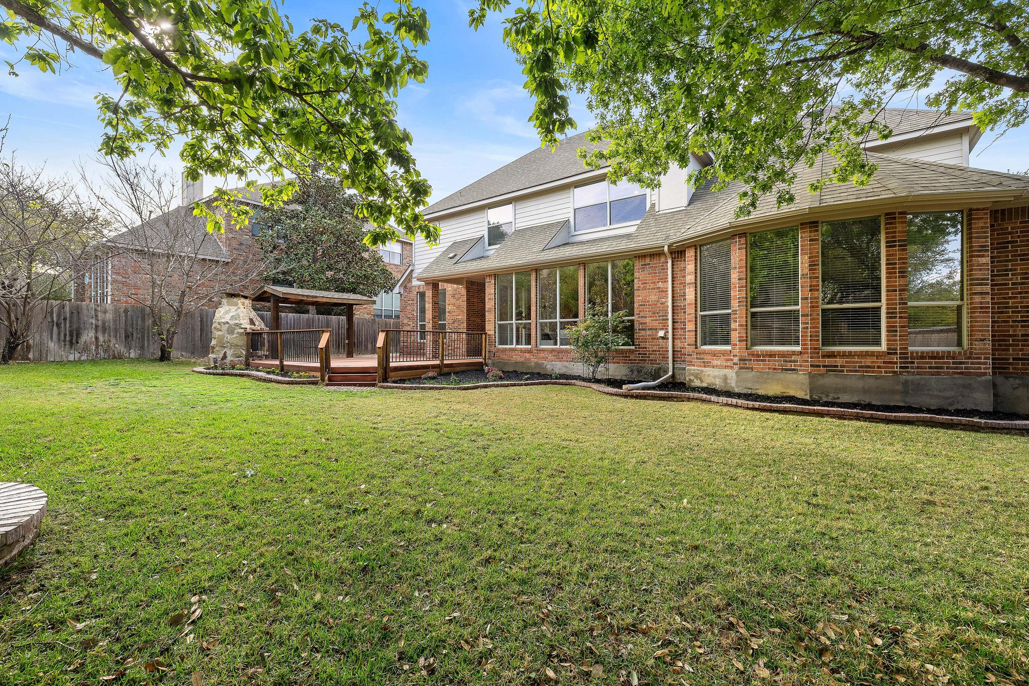 2236 Fernspring Dr, Round Rock, TX 78665