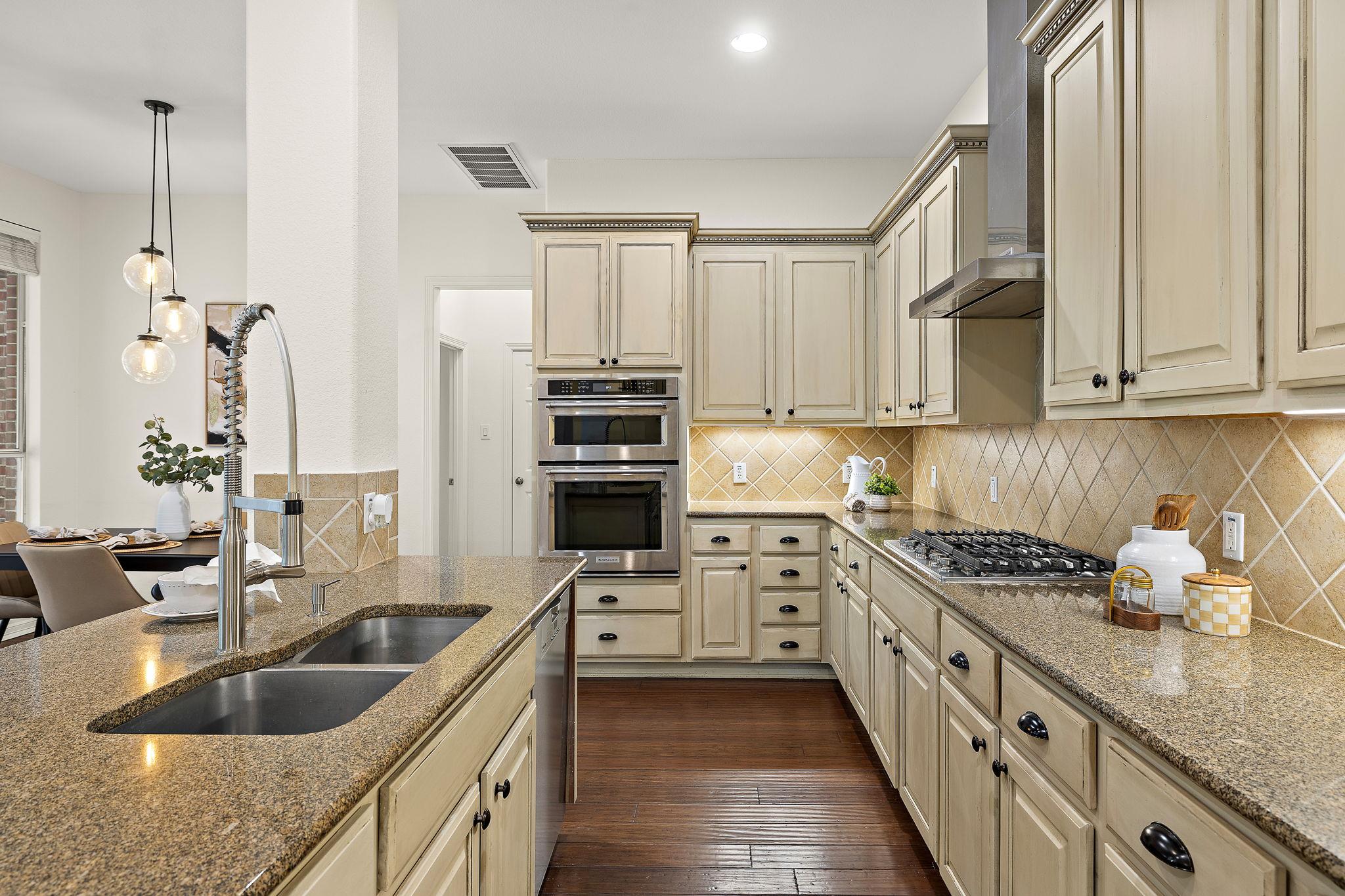 2236 Fernspring Dr, Round Rock, TX 78665