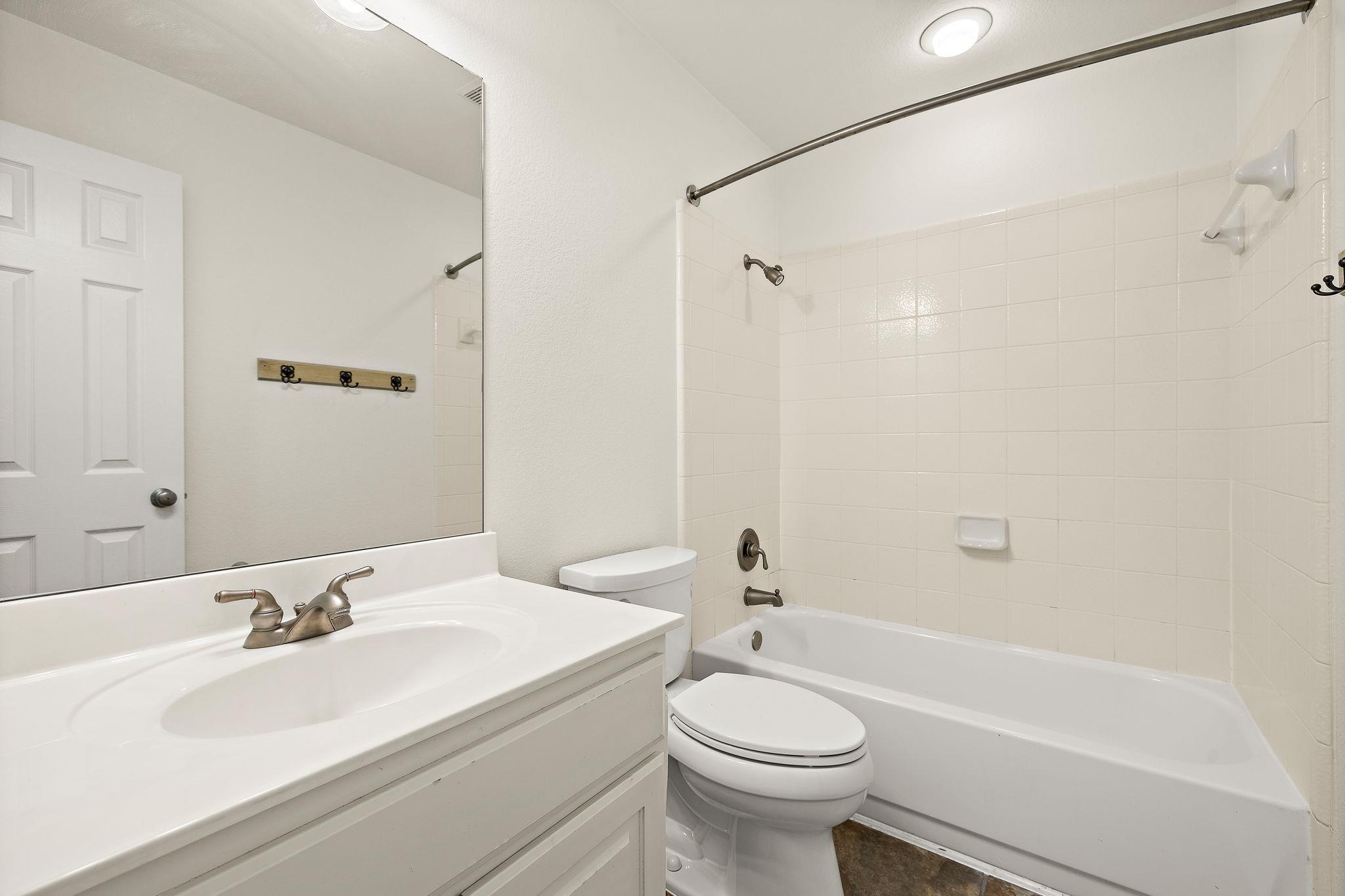 2236 Fernspring Dr, Round Rock, TX 78665