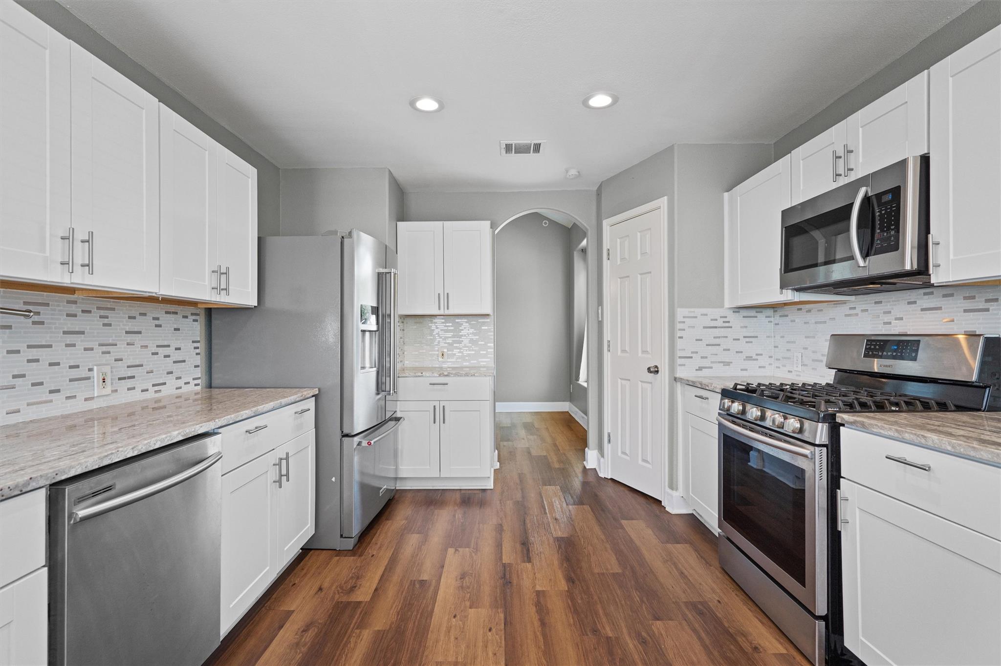 1554 Lorson Loop, Round Rock, TX 78665