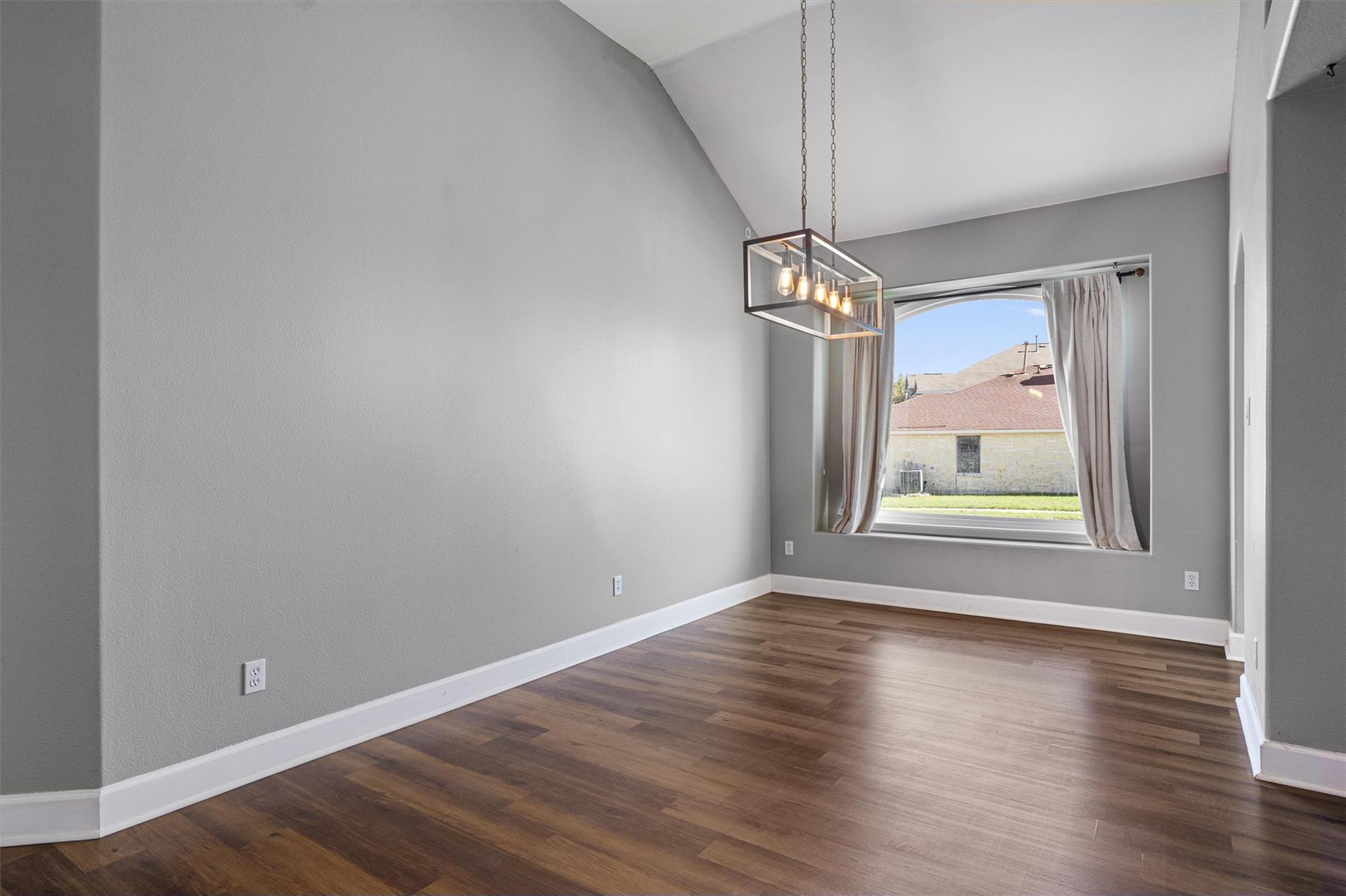 1554 Lorson Loop, Round Rock, TX 78665