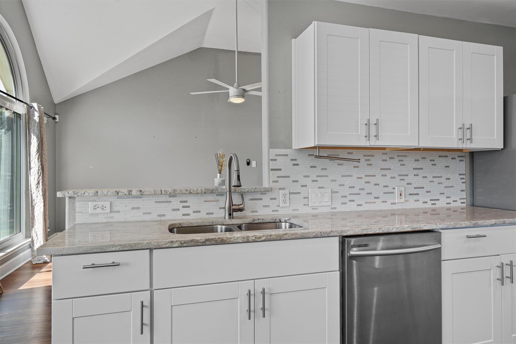 1554 Lorson Loop, Round Rock, TX 78665