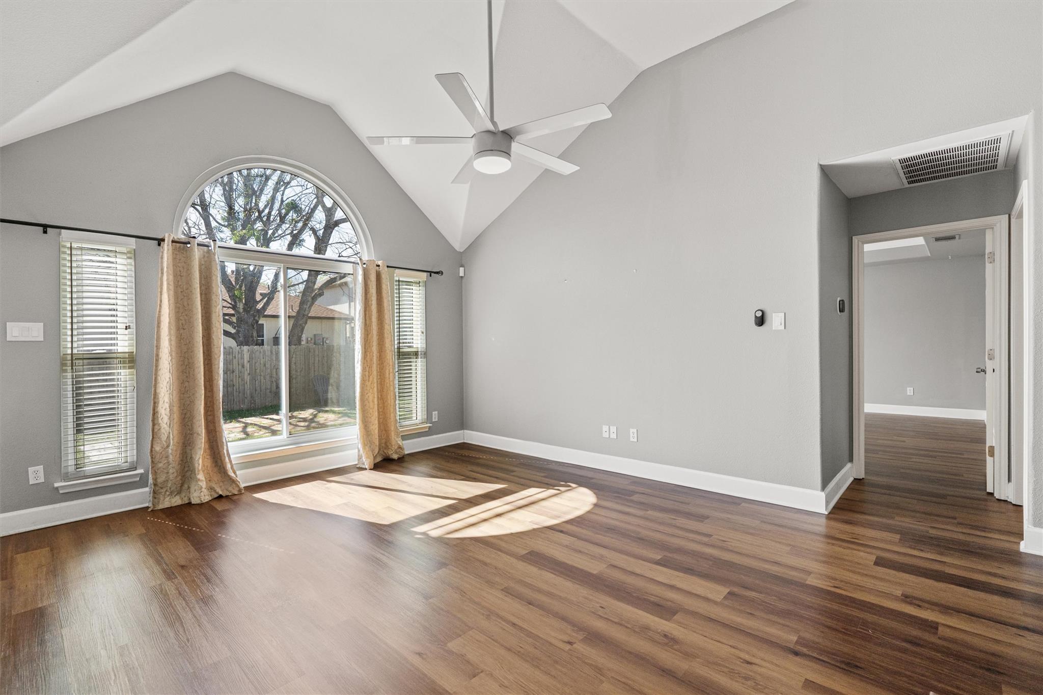 1554 Lorson Loop, Round Rock, TX 78665